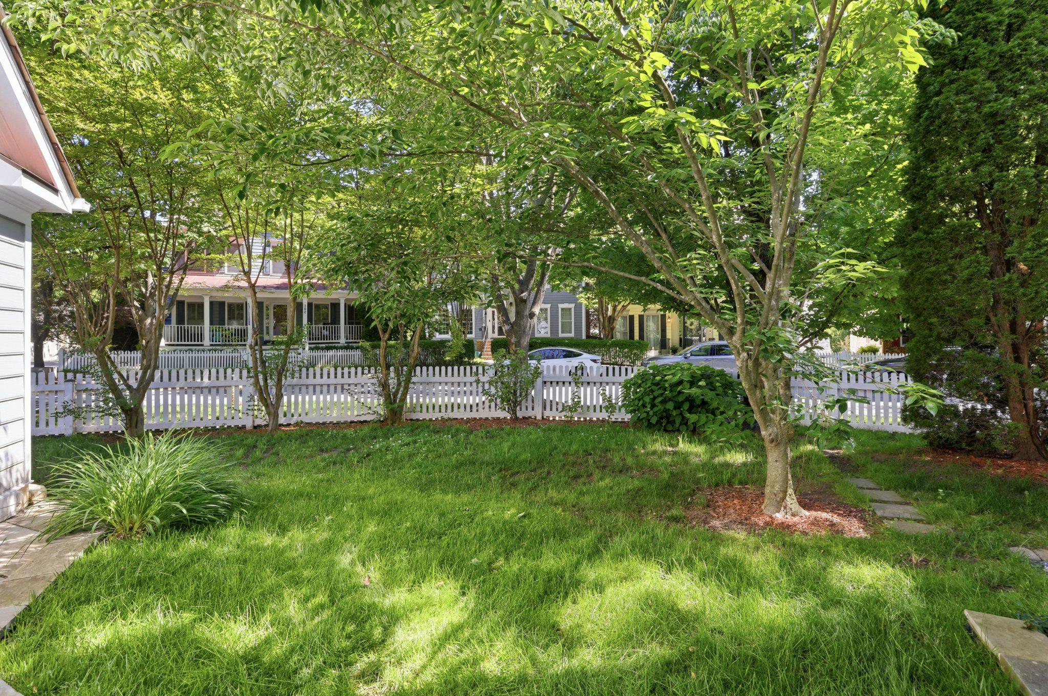  119 Thurgood Street, Gaithersburg, MD, 20878 - 物件實景