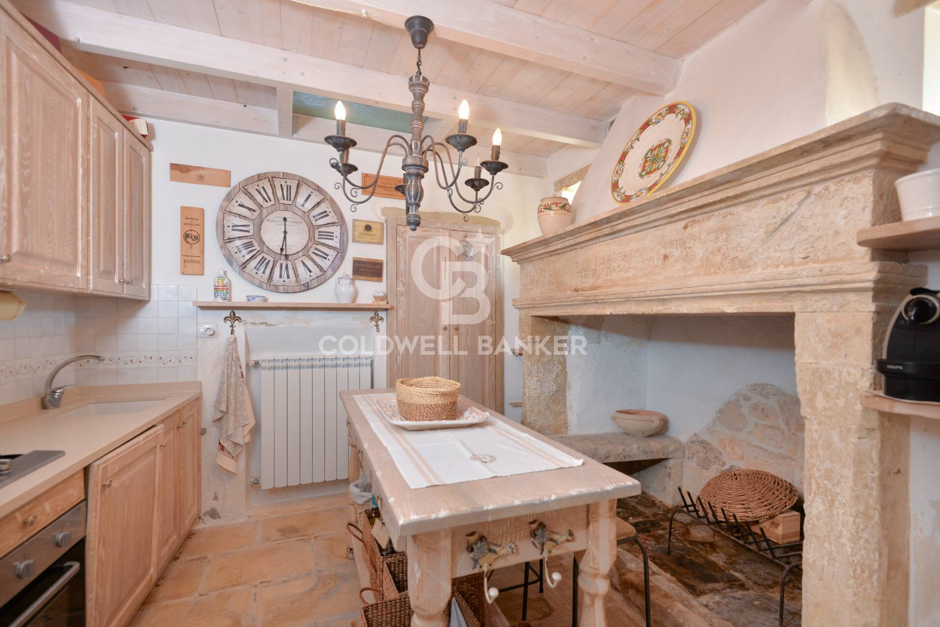 Sanarica, Lecce, 73030, IT, 4 Bedrooms Bedrooms, ,5 BathroomsBathrooms,Residential,For Sale,1818232