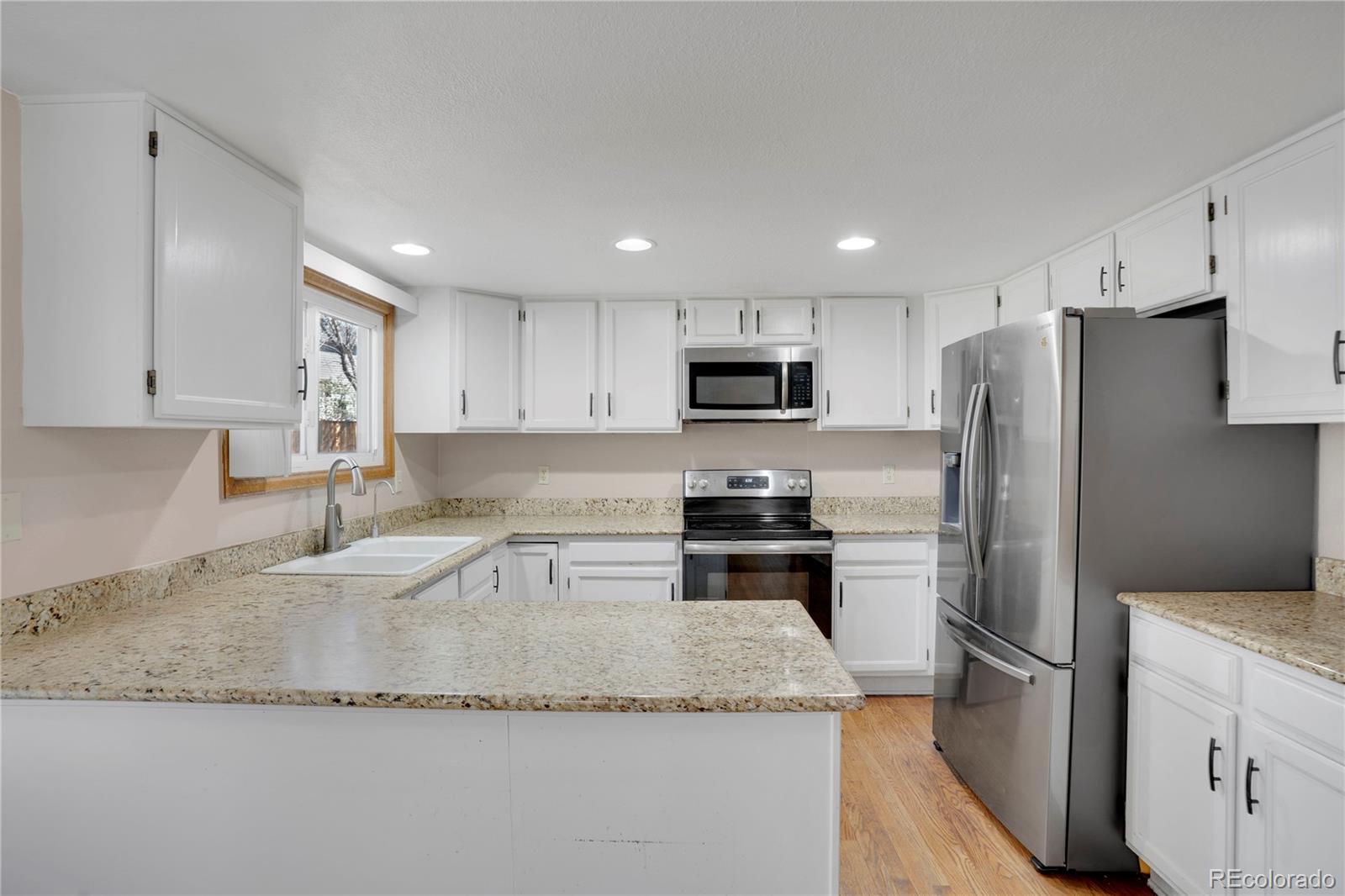 Centennial, Colorado, 80015, United States, 4 Bedrooms Bedrooms, ,3 BathroomsBathrooms,Residential,For Sale,1793969
