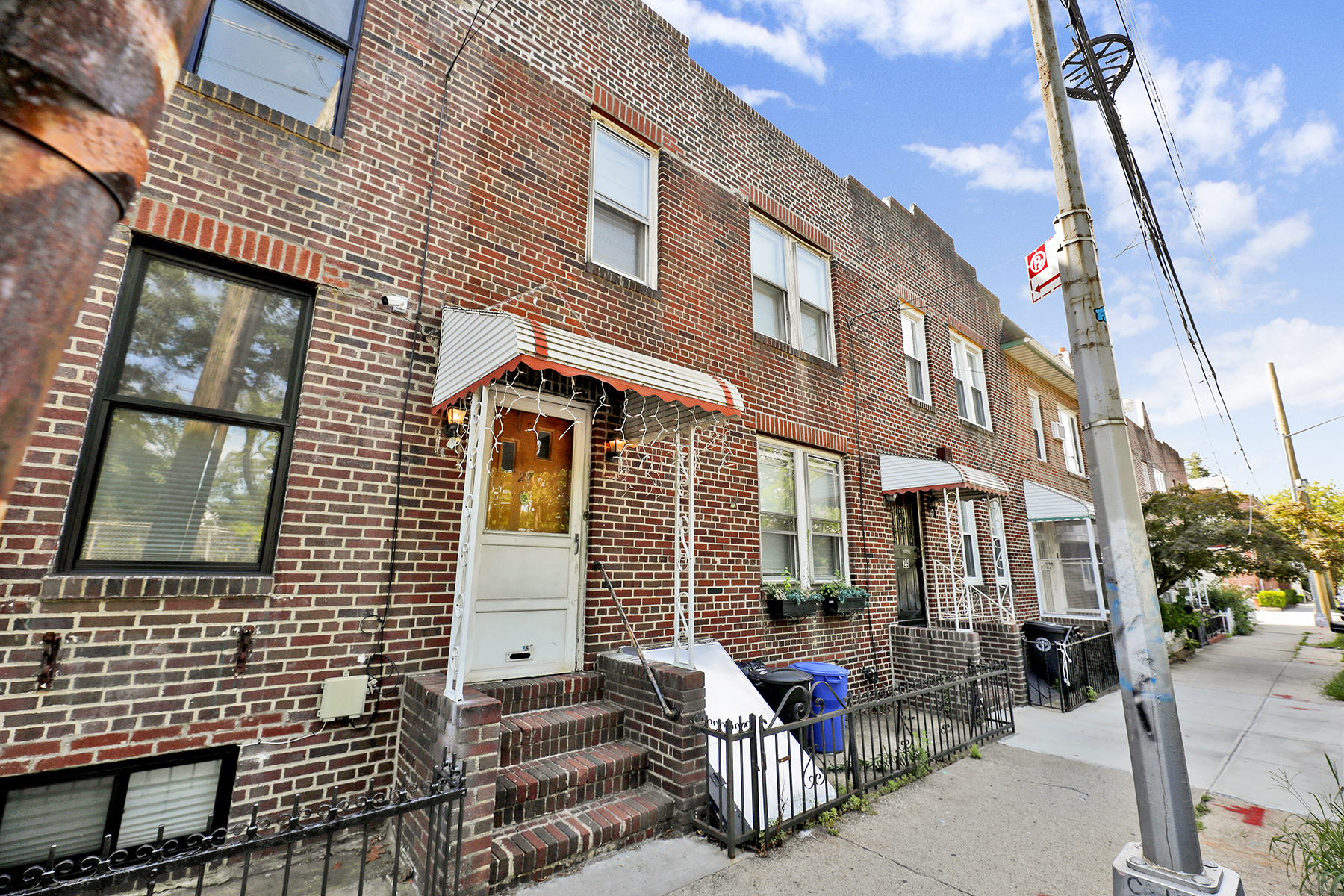 Brooklyn, New York, 11228, United States, 3 Bedrooms Bedrooms, ,1 BathroomBathrooms,Residential,For Sale,1900699