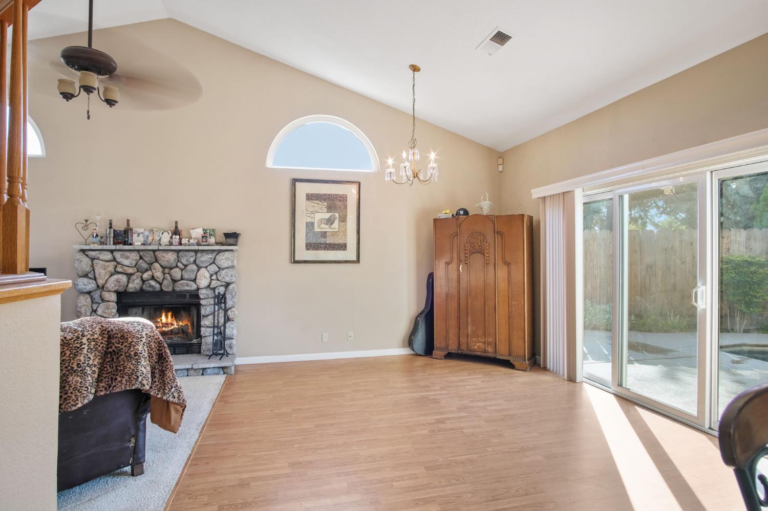 Turlock, California, 95382, United States, 3 Bedrooms Bedrooms, ,3 BathroomsBathrooms,Residential,For Sale,1981693