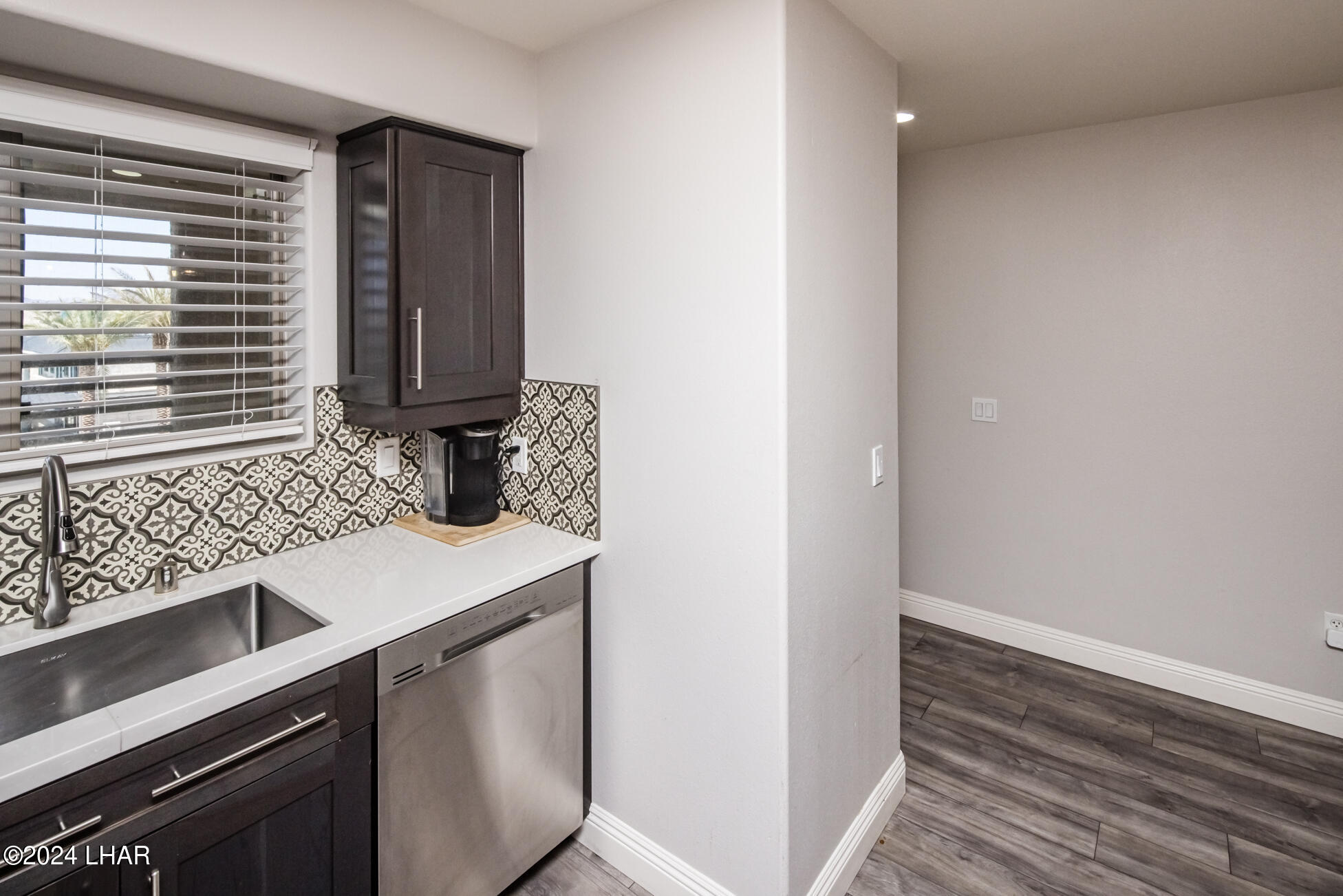 Lake Havasu City, Arizona, 86403, United States, 2 Bedrooms Bedrooms, ,1 BathroomBathrooms,Residential,For Sale,1838731