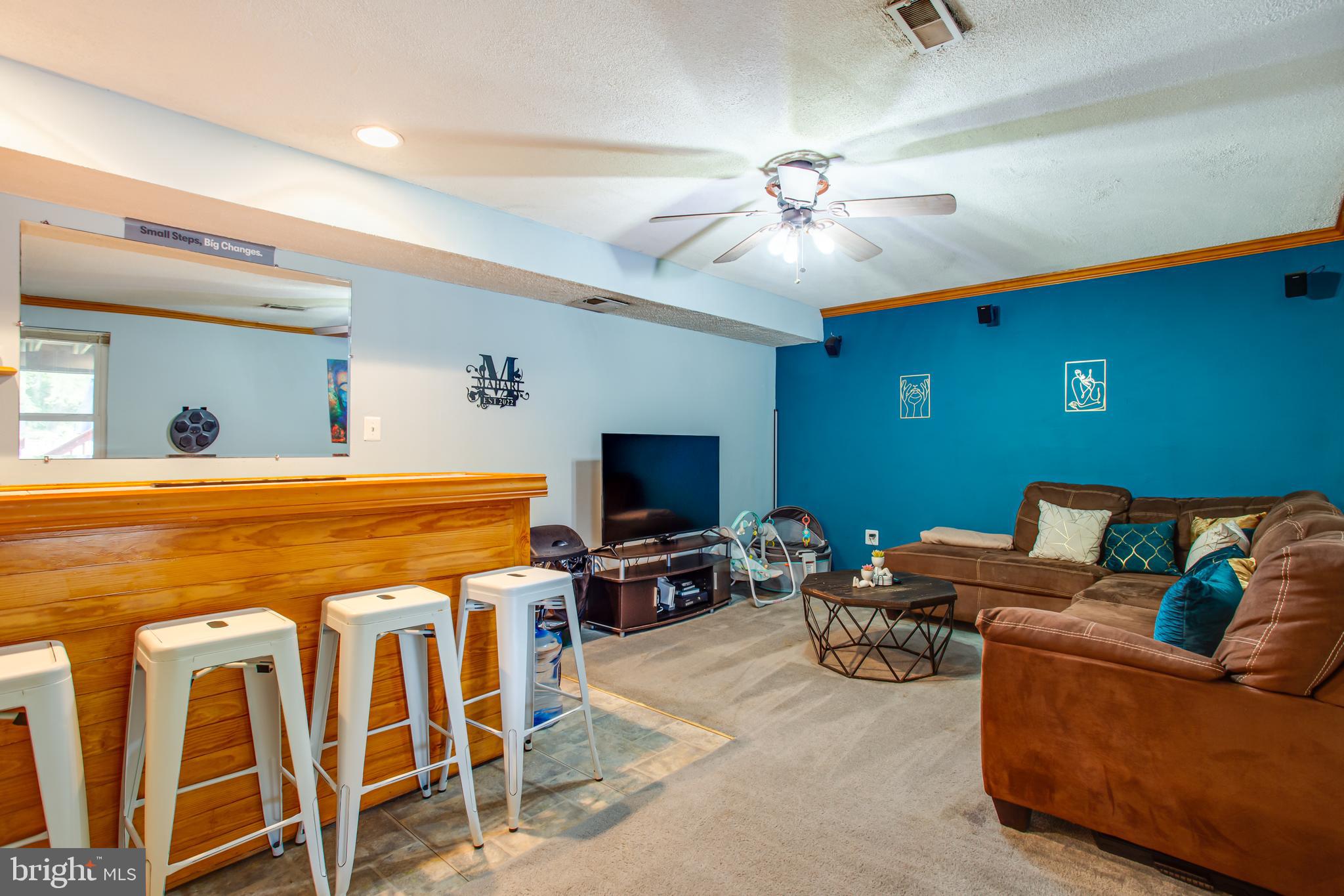 Waldorf, Maryland, 20601, United States, 5 Bedrooms Bedrooms, ,5 BathroomsBathrooms,Residential,For Sale,1977344