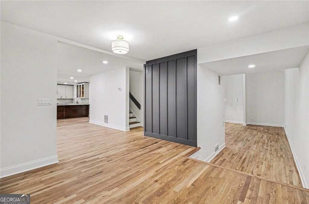 Atlanta, Georgia, 30345, United States, 4 Bedrooms Bedrooms, ,3 BathroomsBathrooms,Residential,For Sale,2015198