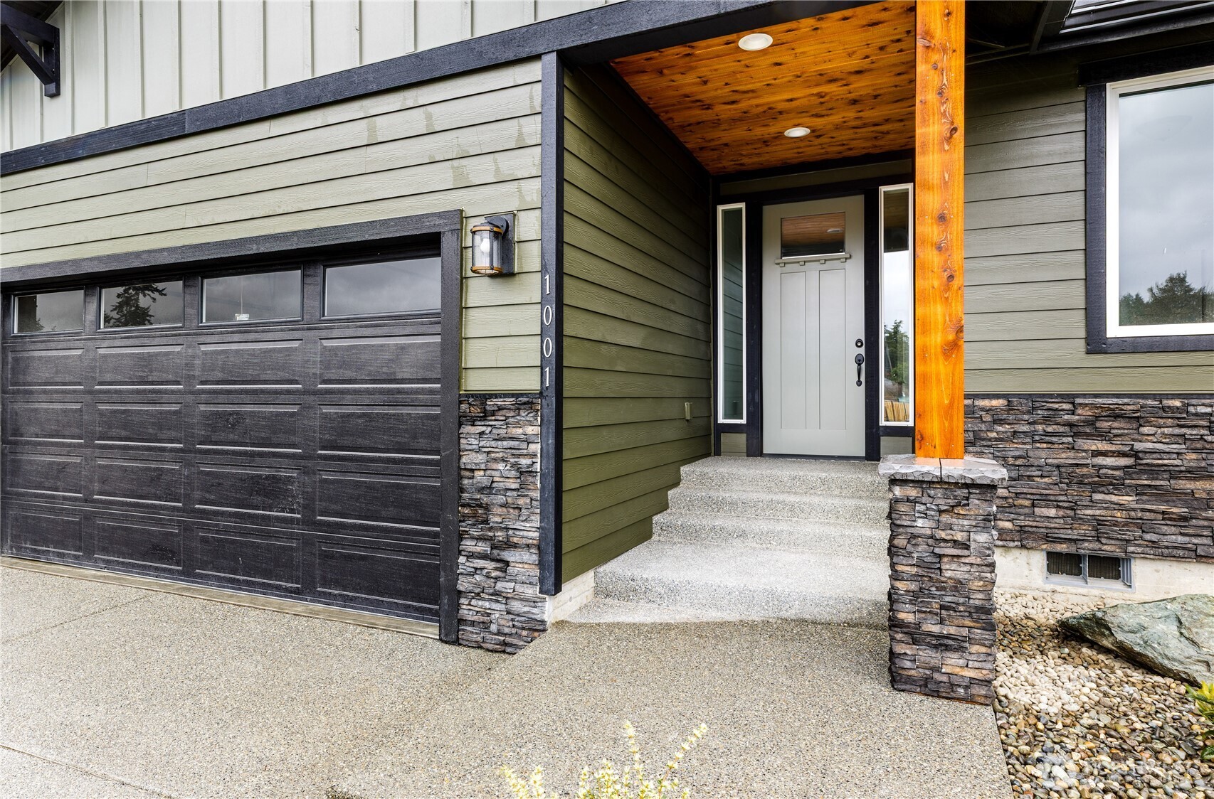 Oak Harbor, Washington, 98277, United States, 3 Bedrooms Bedrooms, ,1 BathroomBathrooms,Residential,For Sale,1759777