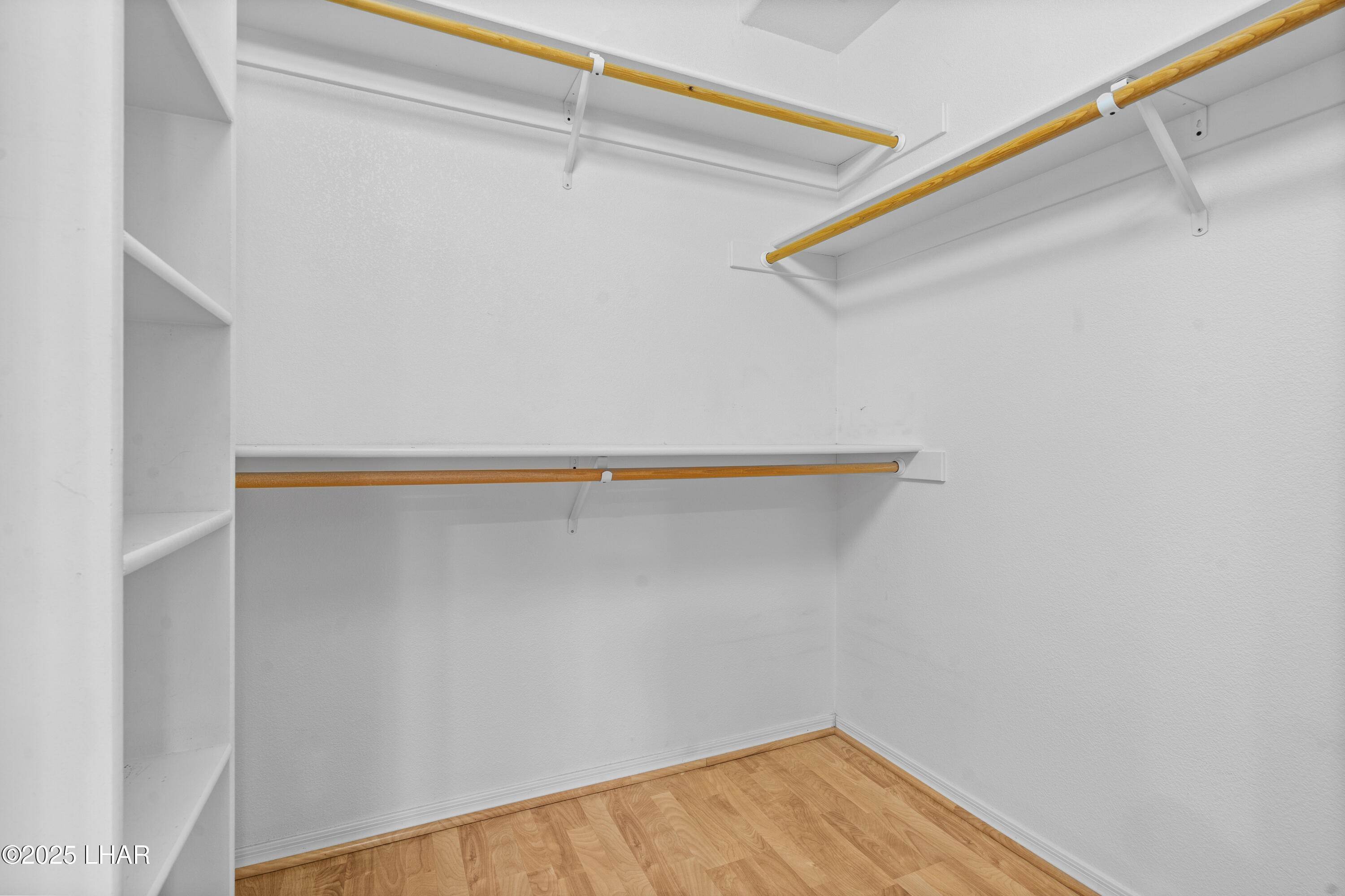 Lake Havasu City, Arizona, 86404, United States, 3 Bedrooms Bedrooms, ,Residential,For Sale,1988180