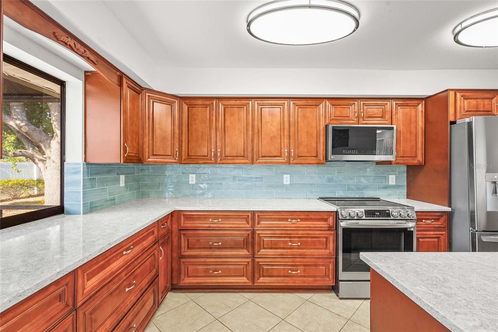 Bradenton, Florida, 34209, United States, 3 Bedrooms Bedrooms, ,2 BathroomsBathrooms,Residential,For Sale,1743662