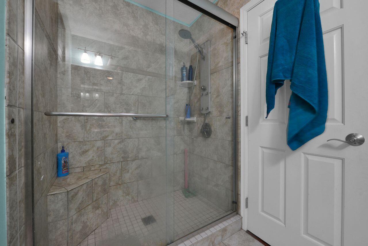 Granville, Ohio, 43023, United States, 5 Bedrooms Bedrooms, ,3 BathroomsBathrooms,Residential,For Sale,1970810