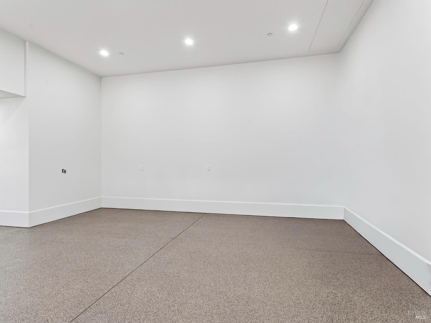 Napa, California, 94558, United States, 3 Bedrooms Bedrooms, ,5 BathroomsBathrooms,Residential,For Sale,1991102