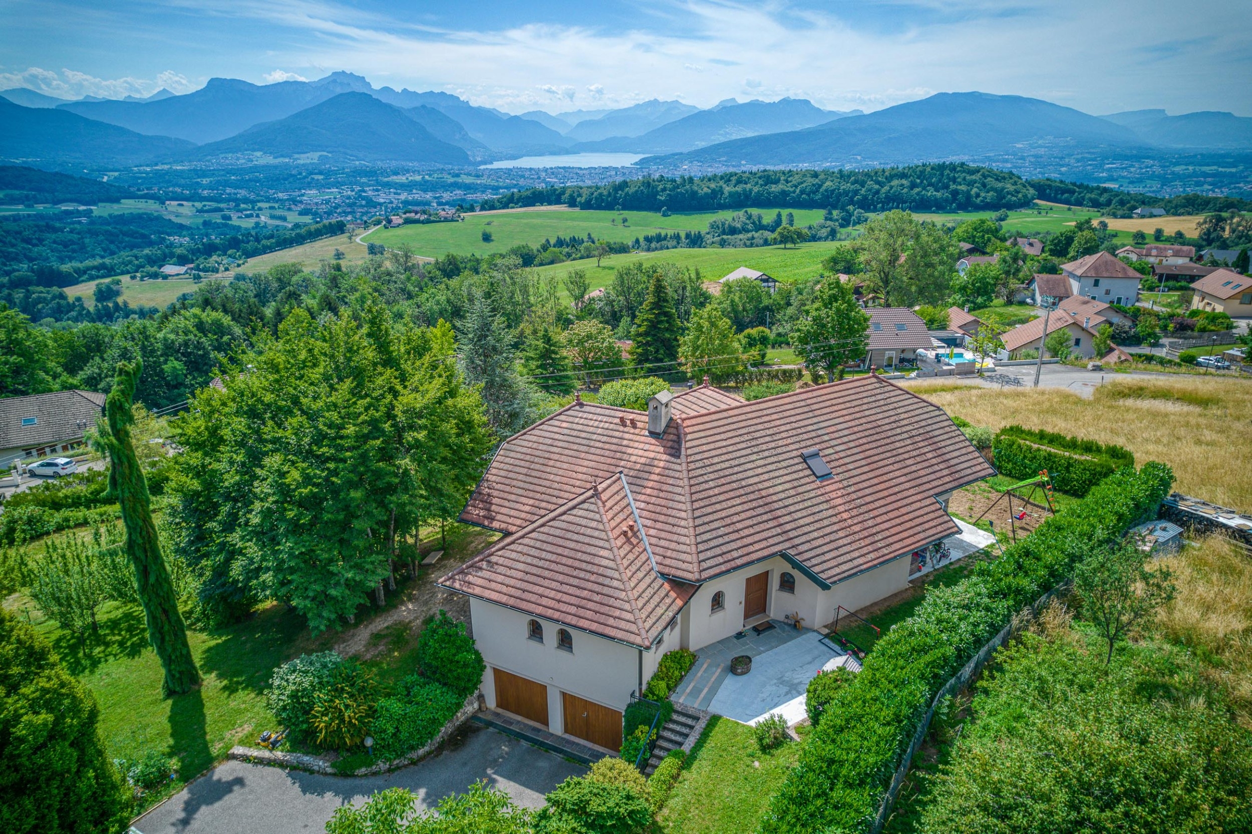  Exceptional House for Sale in Pringy, Near Annecy and Geneva - 物件實景