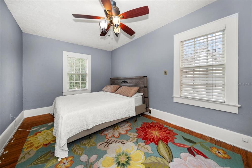 Clearwater, Florida, 33755, United States, 4 Bedrooms Bedrooms, ,3 BathroomsBathrooms,Residential,For Sale,1848993