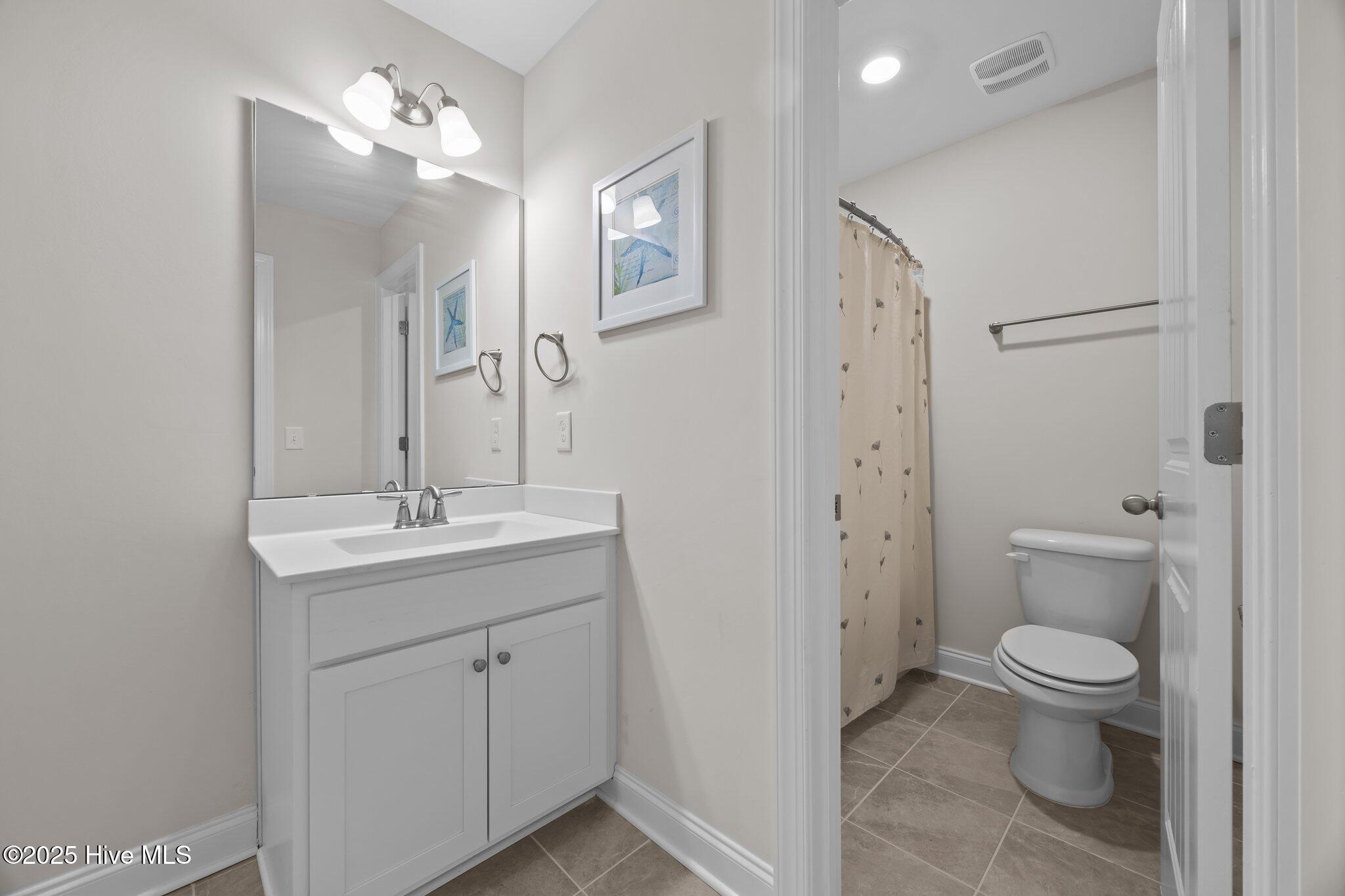 Sneads Ferry, North Carolina, 28460, United States, 4 Bedrooms Bedrooms, ,4 BathroomsBathrooms,Residential,For Sale,1896711