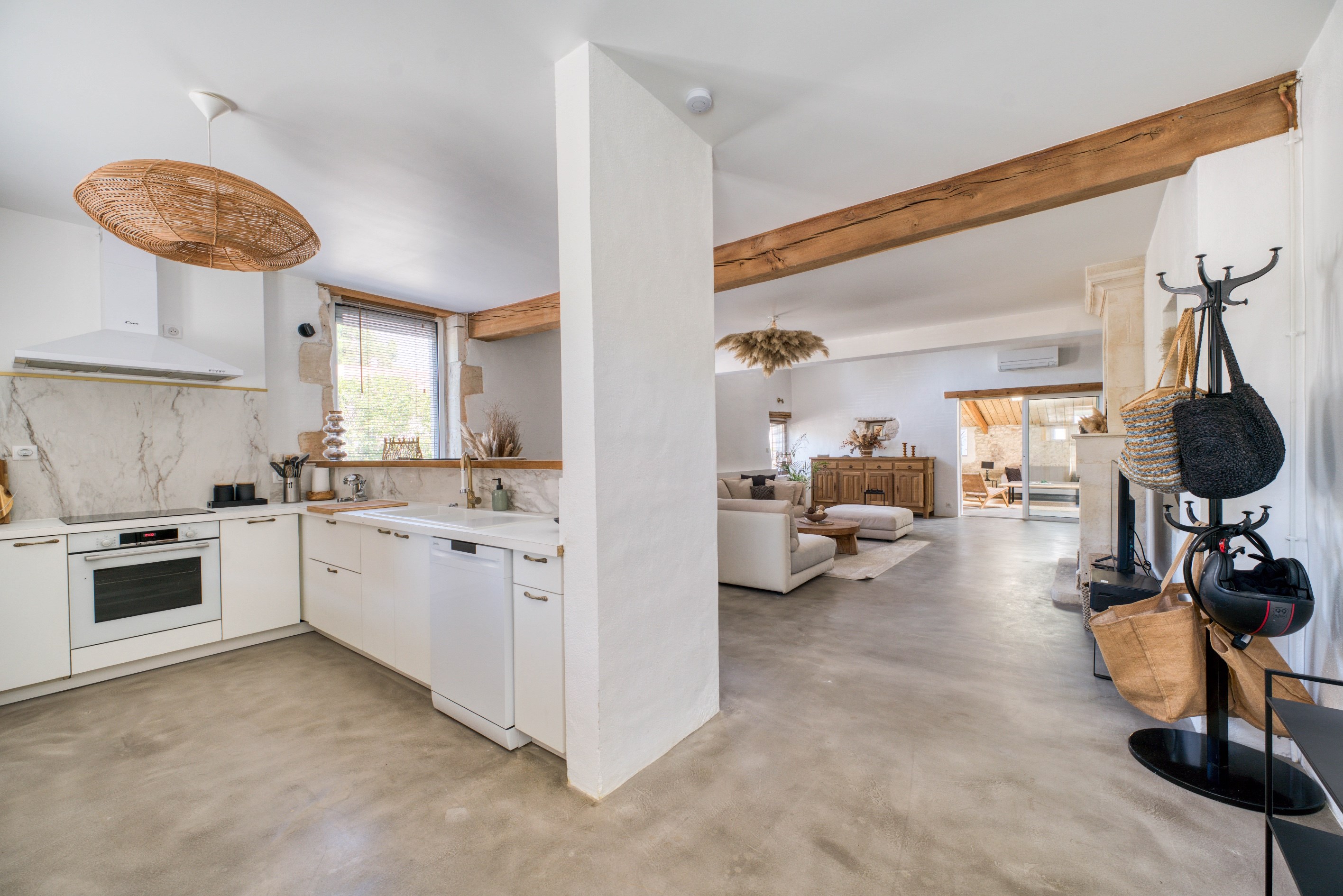  Elegant Fully Renovated 19th-Century Charentaise Residence – Royan - 物件實景