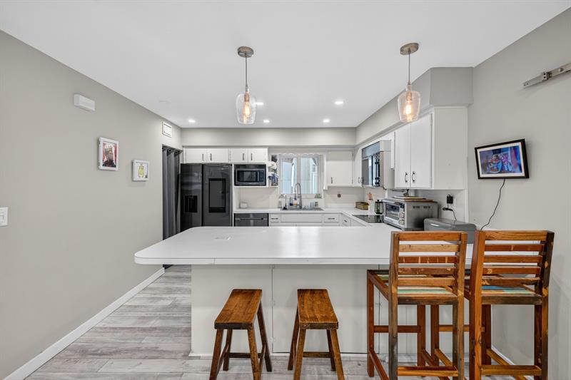 Oakland Park, Florida, 33334, United States, 3 Bedrooms Bedrooms, ,2 BathroomsBathrooms,Residential,For Sale,1986297