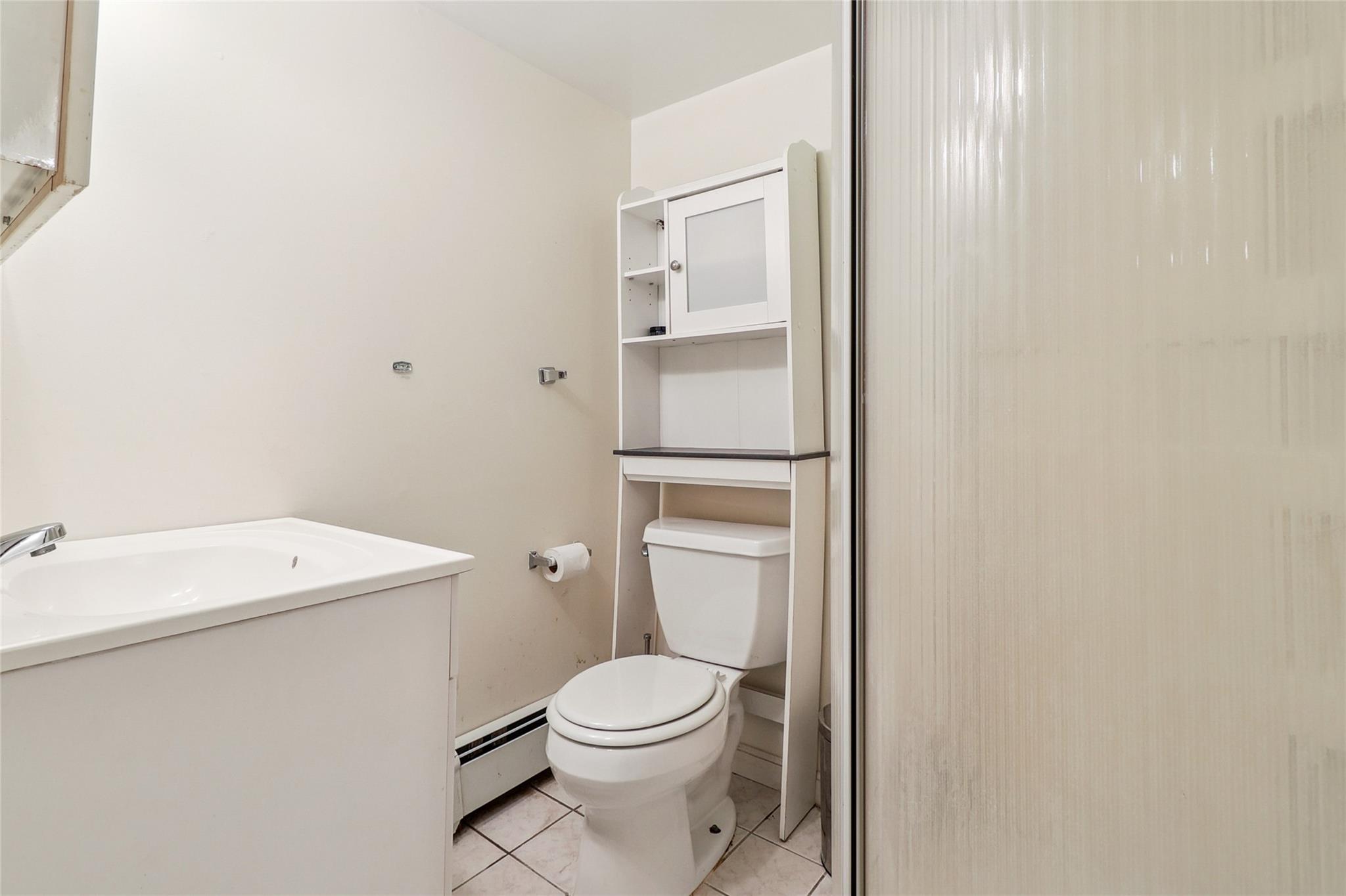 Carmel, New York, 10512, United States, 3 Bedrooms Bedrooms, ,4 BathroomsBathrooms,Residential,For Sale,1865664