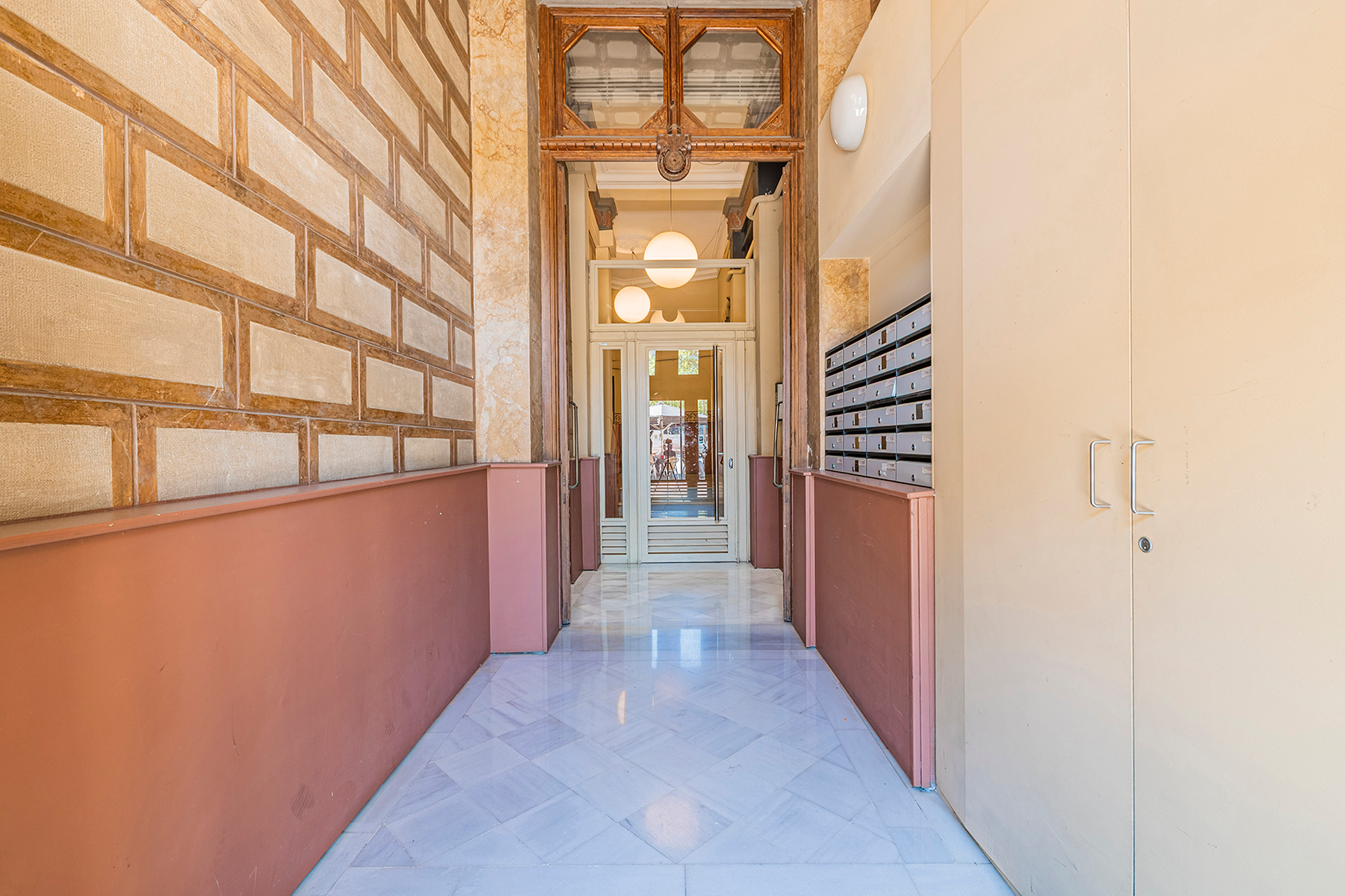  Elegant renovated residence in a majestic Eixample building - 物件實景