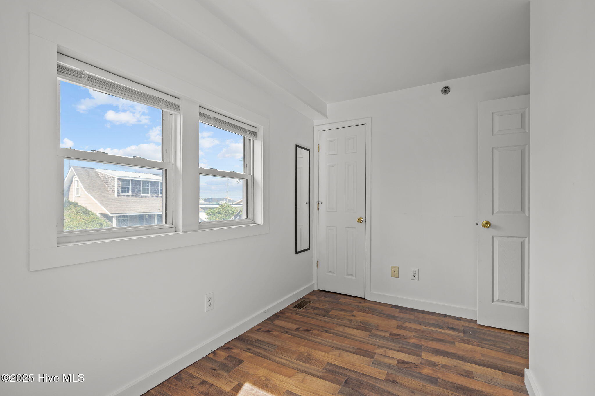 Atlantic Beach, North Carolina, 28512, United States, 4 Bedrooms Bedrooms, ,4 BathroomsBathrooms,Residential,For Sale,1977279