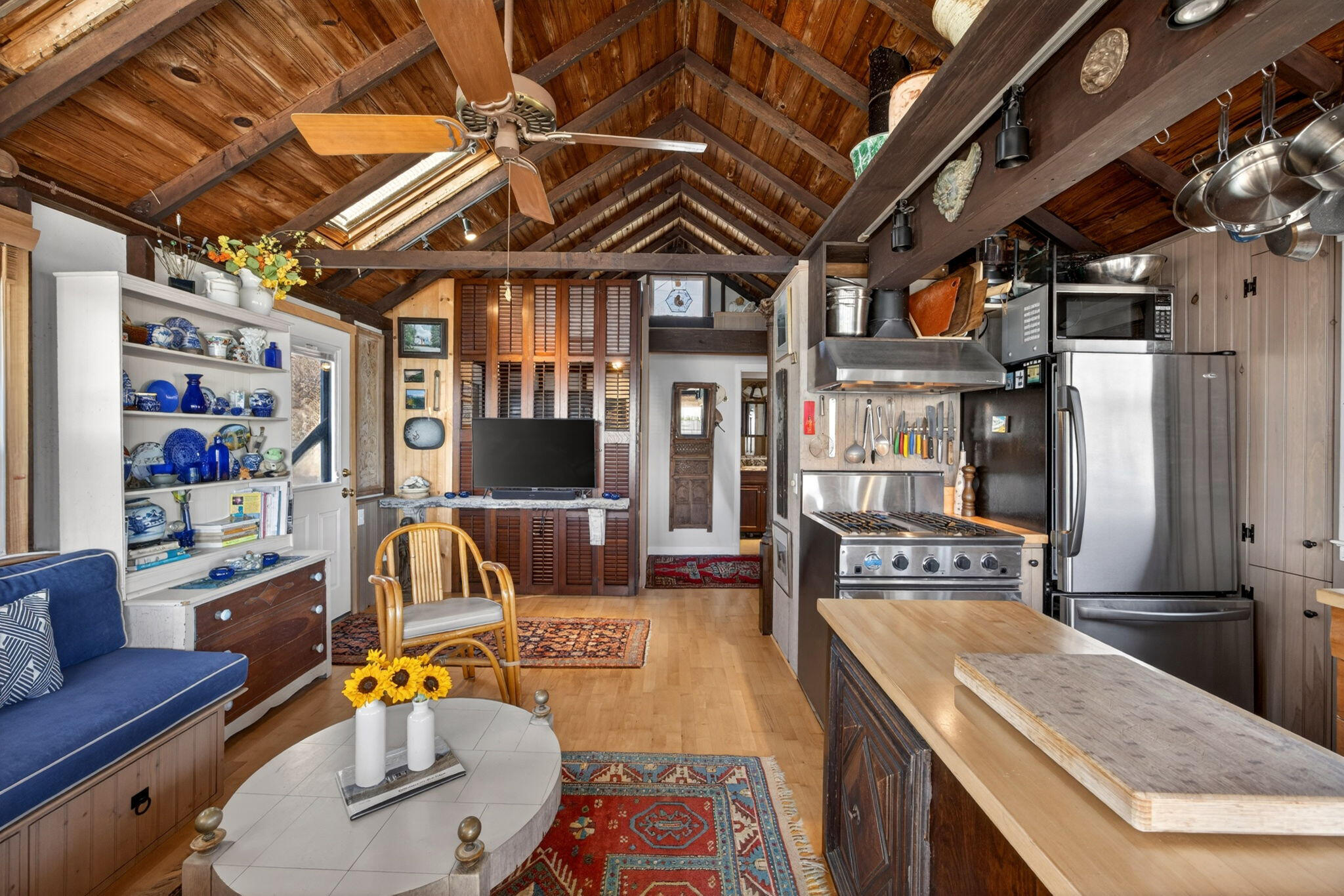  North Truro Beachfront Cottage with Private Bay Access - 物件實景