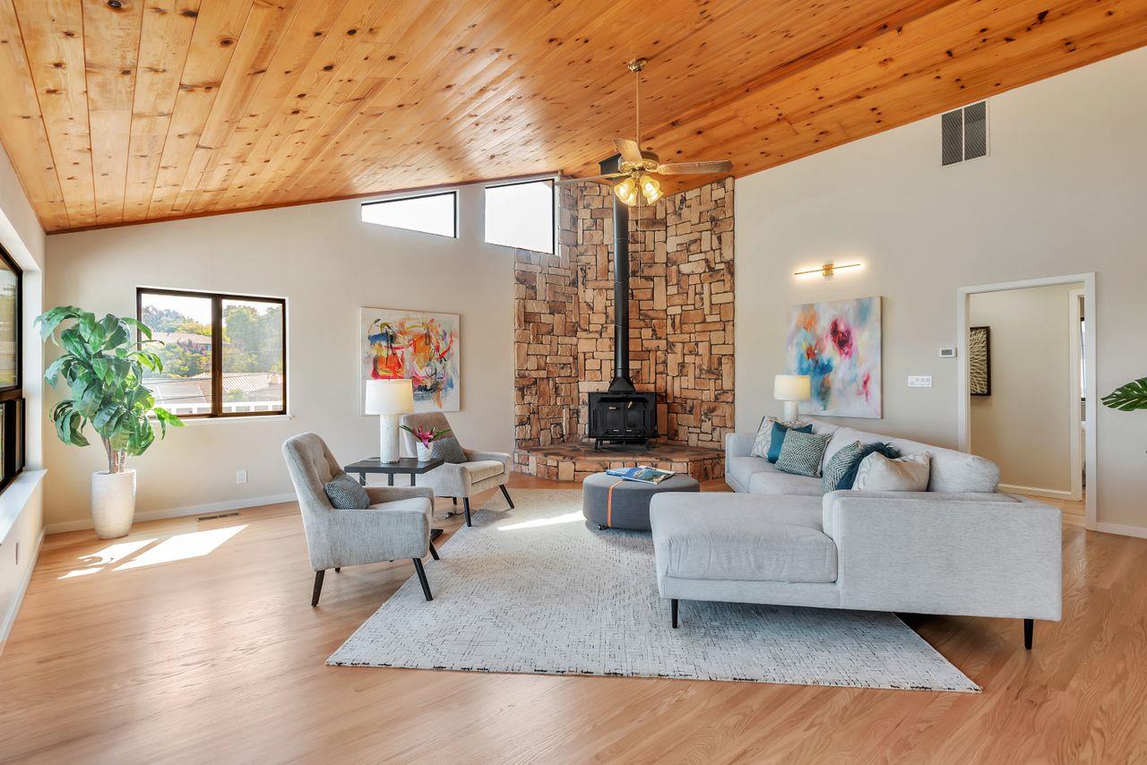 San Mateo, California, 94403, United States, 4 Bedrooms Bedrooms, ,3 BathroomsBathrooms,Residential,For Sale,1848740