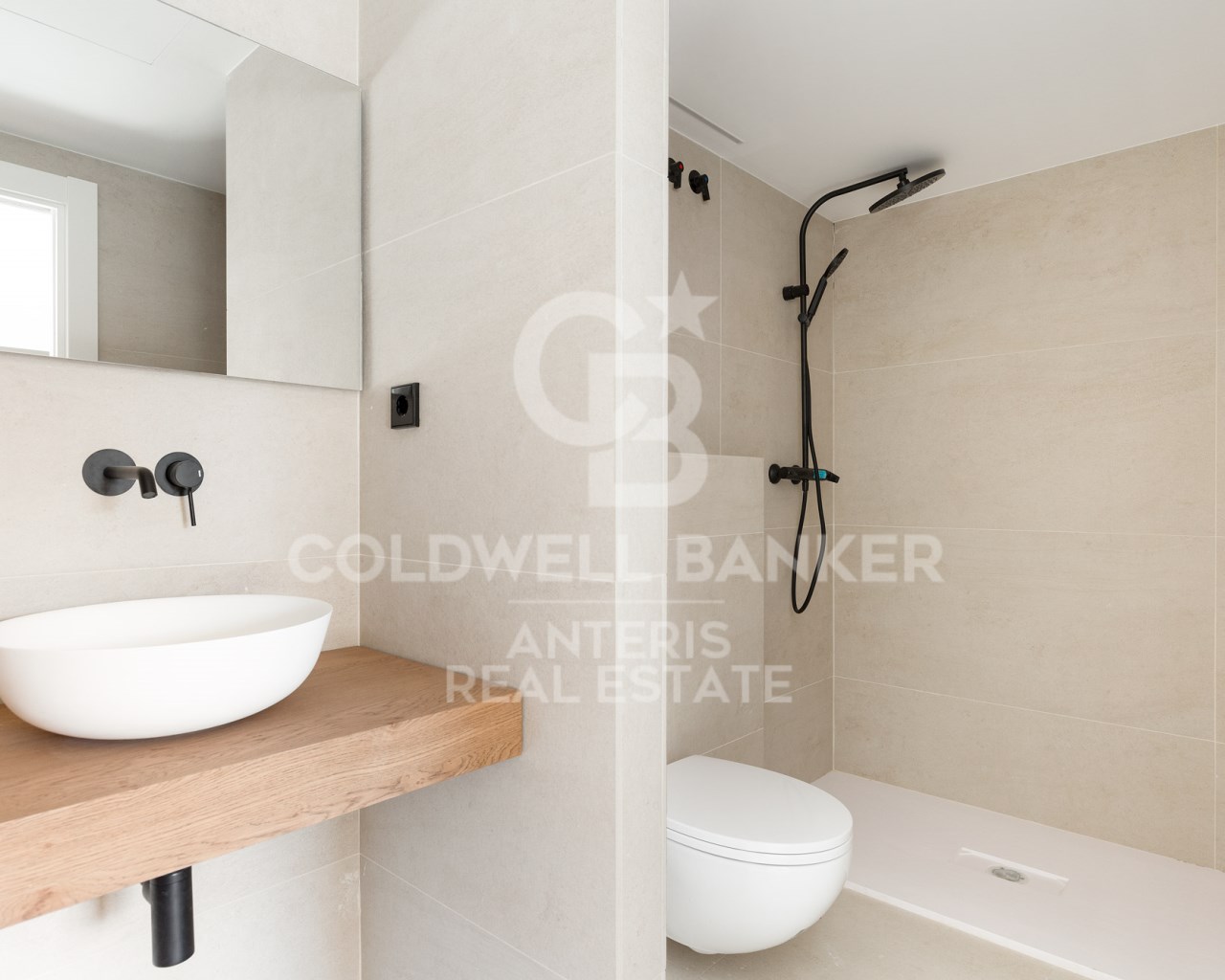 Barcelona, Barcelona, Ciutat Vella Barcelona, Barc, Barcelona, Catalonia, ES, 3 Bedrooms Bedrooms, ,2 BathroomsBathrooms,Residential,For Sale,Barcelona, Barcelona, Ciutat Vella Barcelona, Barc,1449074