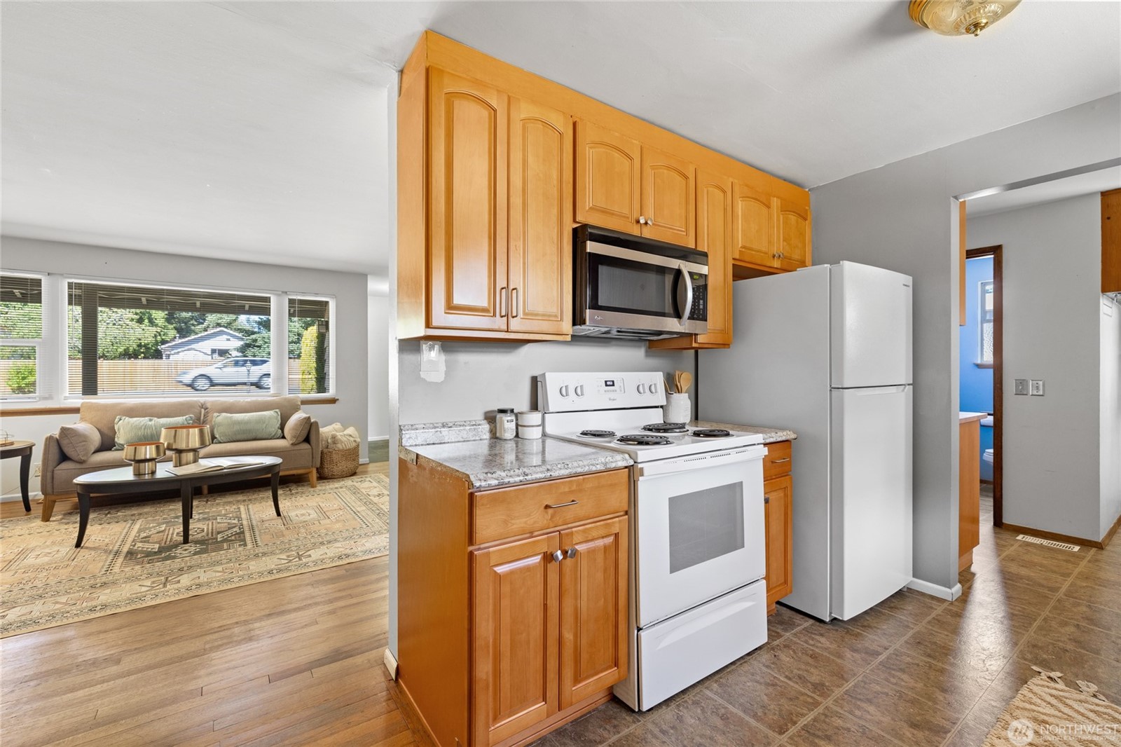 Seatac, Washington, 98188, United States, 3 Bedrooms Bedrooms, ,2 BathroomsBathrooms,Residential,For Sale,1905826