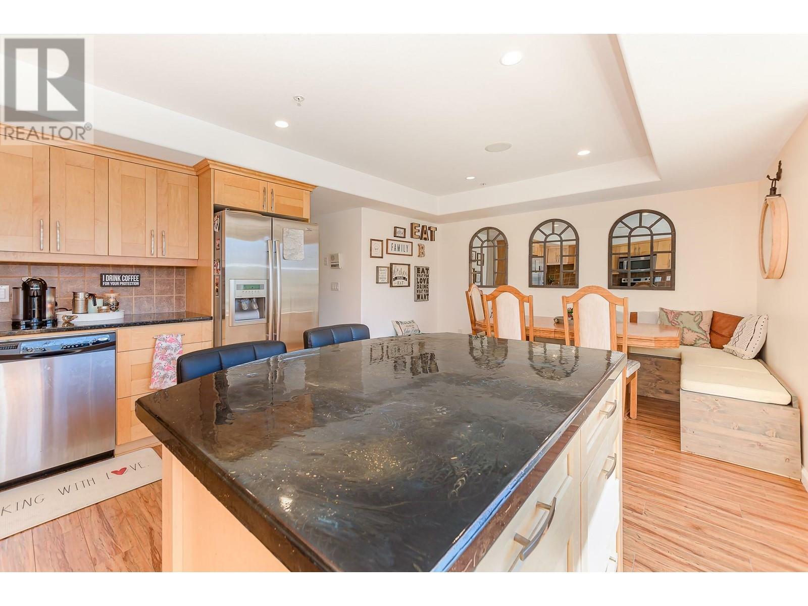 SICAMOUS, British Columbia, V0E 2V1, CA, 4 Bedrooms Bedrooms, ,2 BathroomsBathrooms,Residential,For Sale,1839055