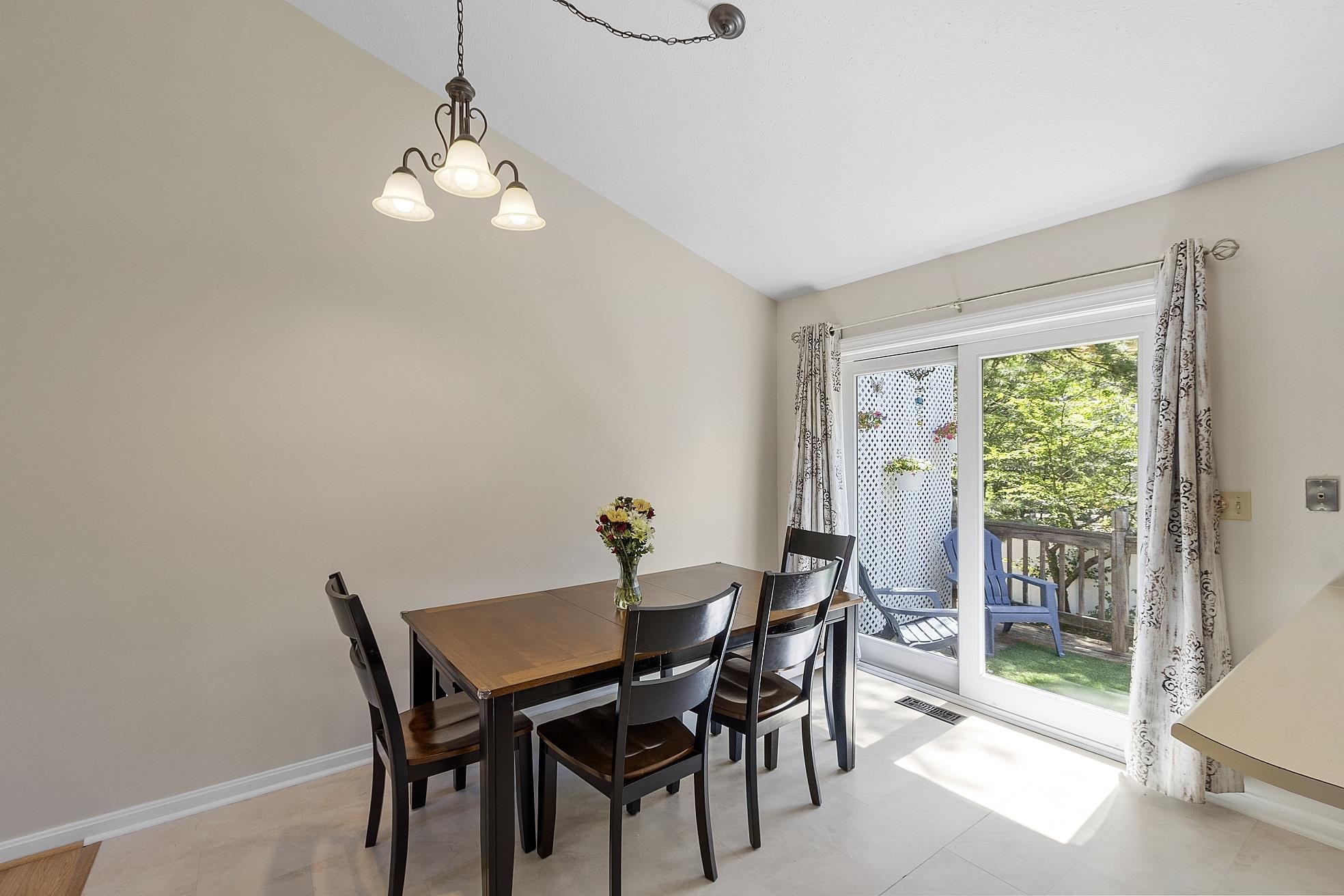 Nashua, New Hampshire, 03062, United States, 3 Bedrooms Bedrooms, ,1 BathroomBathrooms,Residential,For Sale,1942158