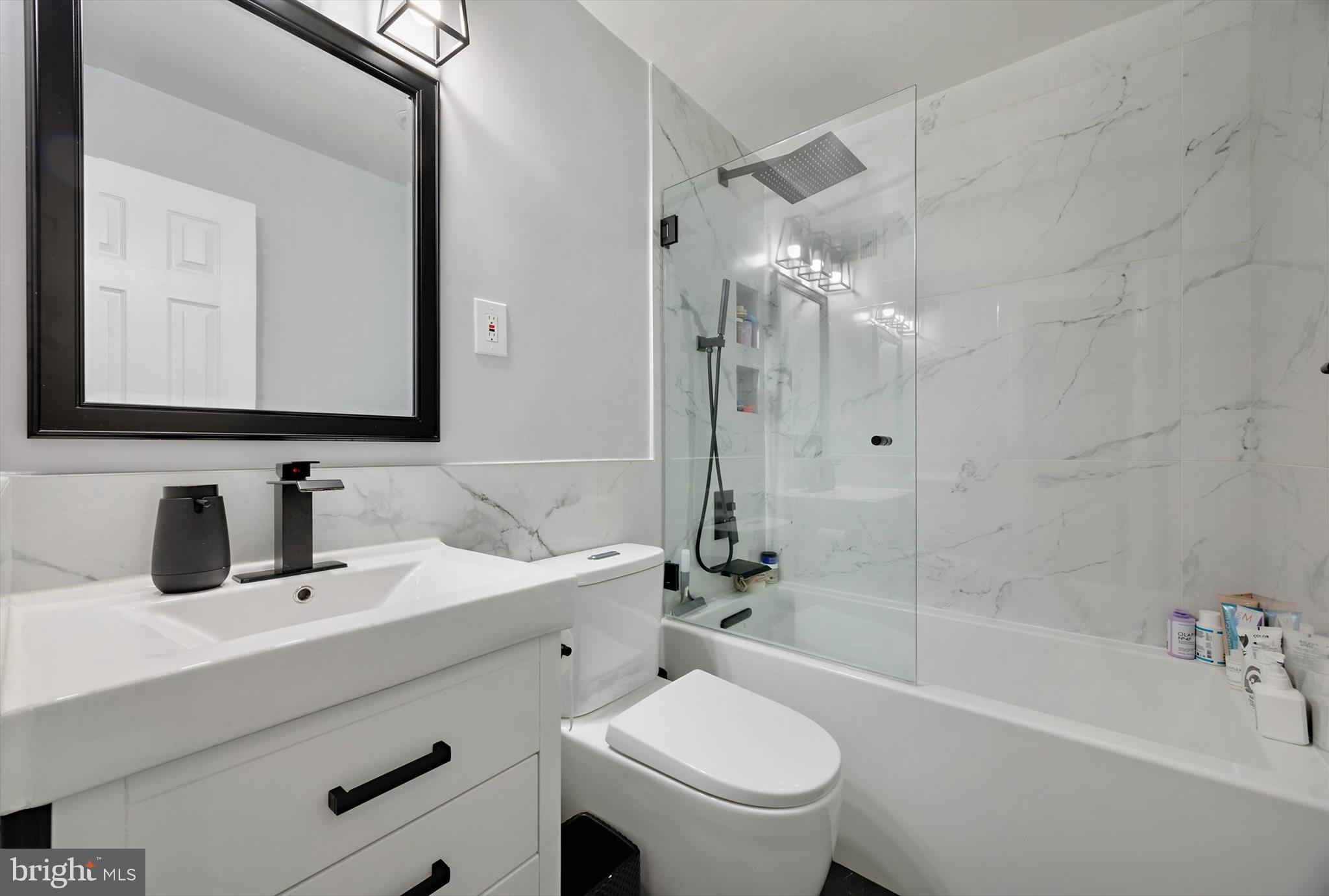 Clinton, Maryland, 20735, United States, 4 Bedrooms Bedrooms, ,3 BathroomsBathrooms,Residential,For Sale,2005934