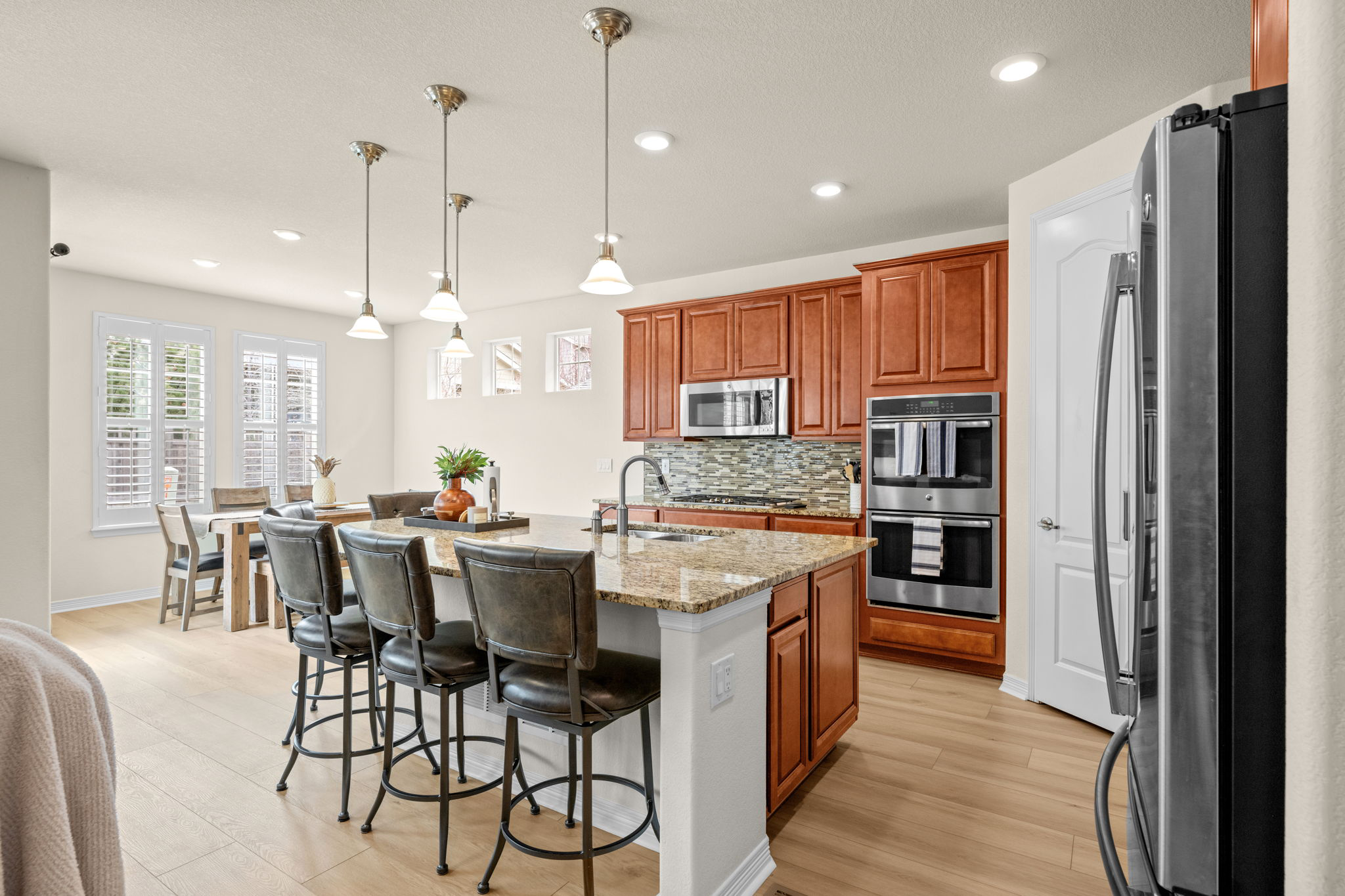  Move-In Ready Ranch With Great Curb Appeal - 物件實景