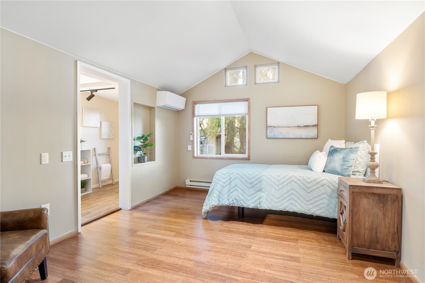 Bellingham, Washington, 98226, United States, 2 Bedrooms Bedrooms, ,2 BathroomsBathrooms,Residential,For Sale,1965694