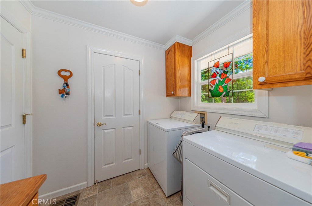 North Fork, California, 93643, United States, 3 Bedrooms Bedrooms, ,3 BathroomsBathrooms,Residential,For Sale,1870547