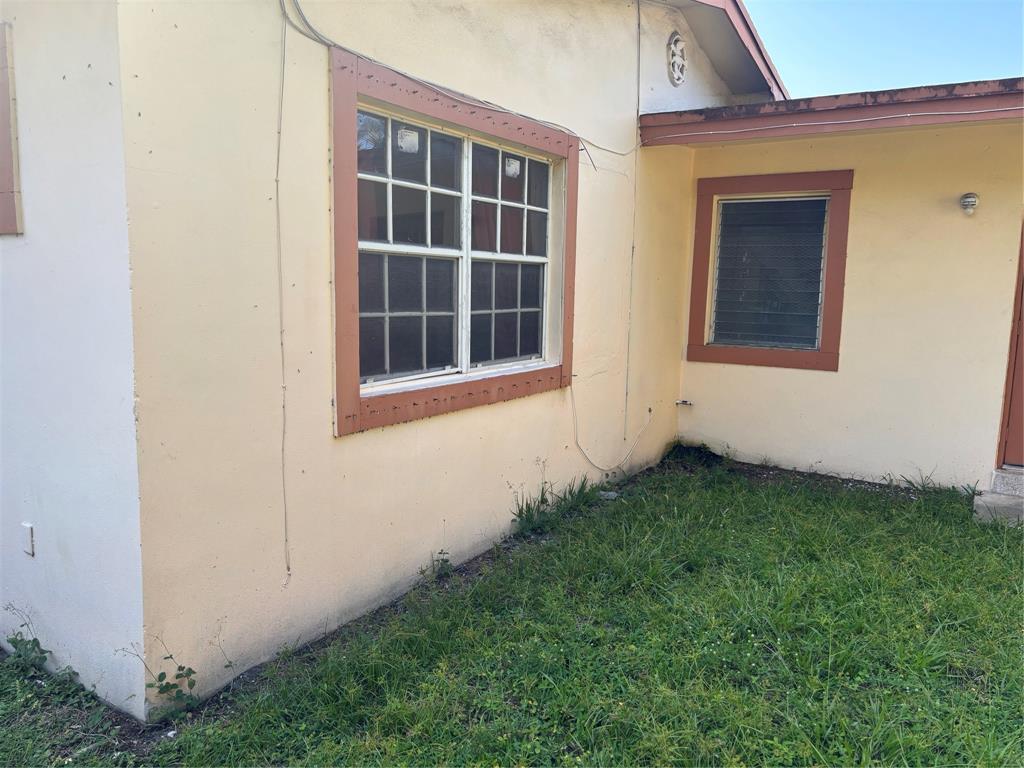 Fort Lauderdale, Florida, 33304, United States, 2 Bedrooms Bedrooms, ,2 BathroomsBathrooms,Residential,For Sale,1936952
