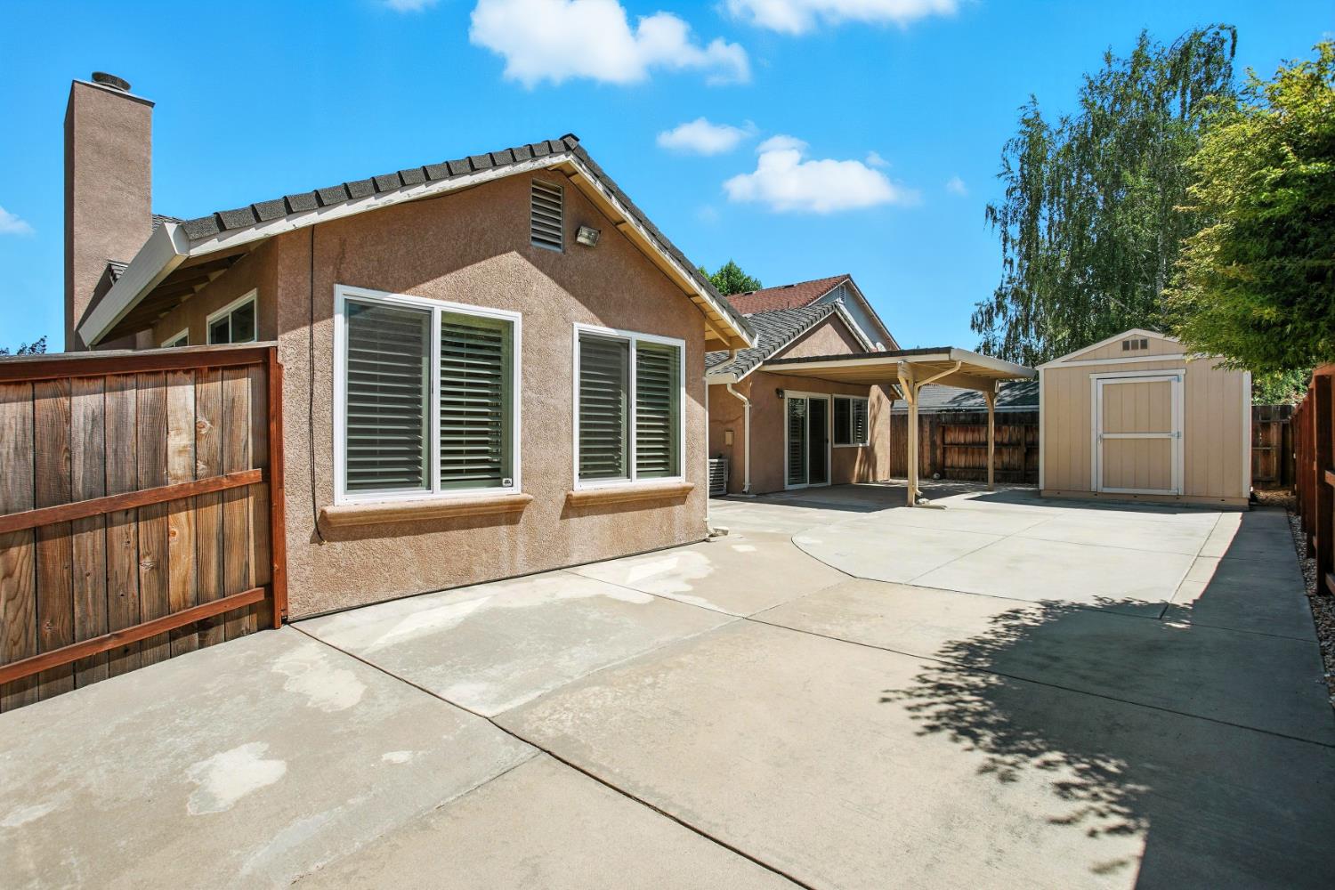 Galt, California, 95632, United States, 3 Bedrooms Bedrooms, ,2 BathroomsBathrooms,Residential,For Sale,1906984