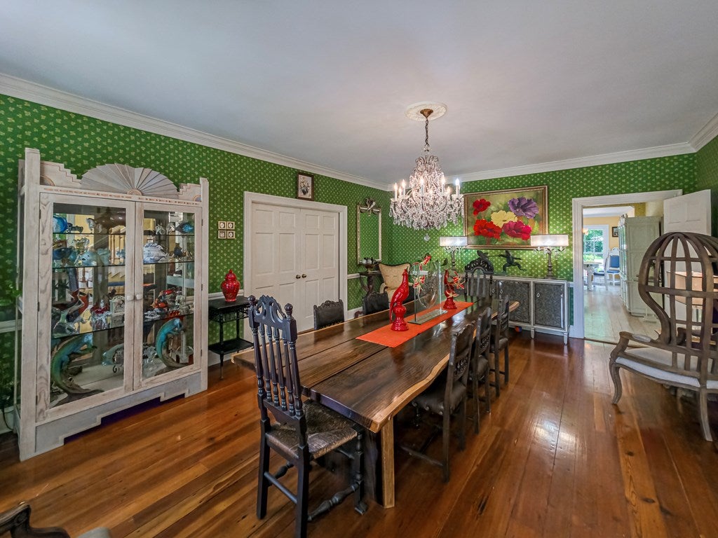 Leslie, Georgia, 31764, United States, 5 Bedrooms Bedrooms, ,4 BathroomsBathrooms,Residential,For Sale,1944897