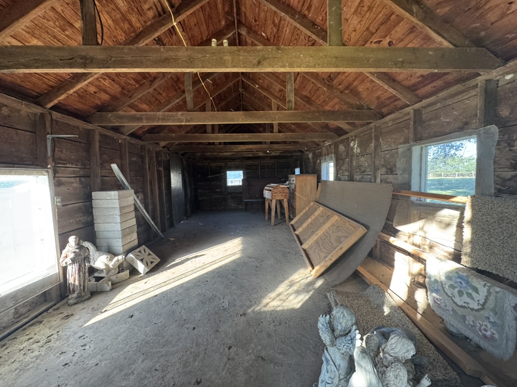 Pierce City, Missouri, 65723, United States, 2 Bedrooms Bedrooms, ,2 BathroomsBathrooms,Residential,For Sale,1987385