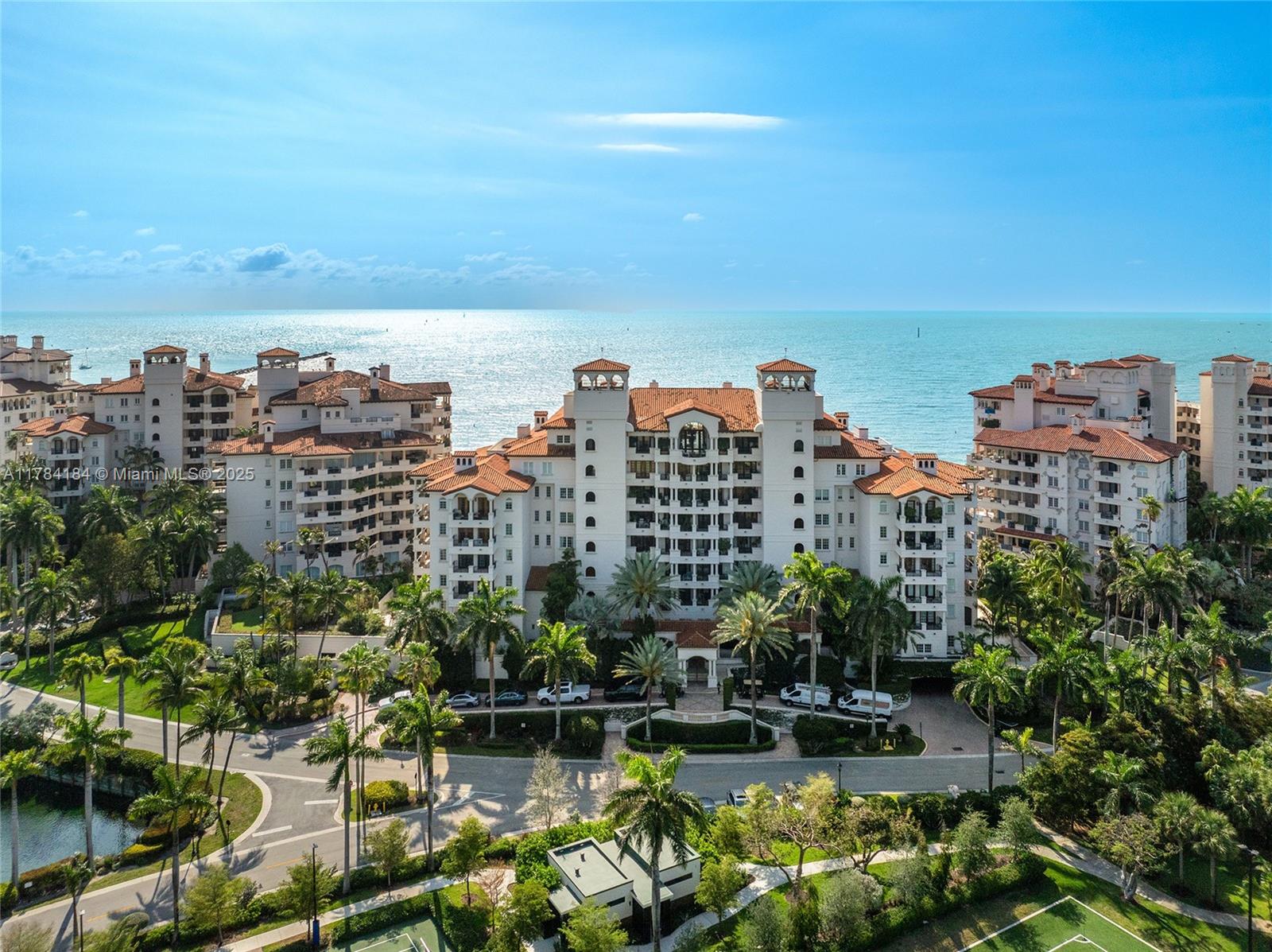 Miami Beach, Florida, 33109, United States, 3 Bedrooms Bedrooms, ,5 BathroomsBathrooms,Residential,For Sale,1770754