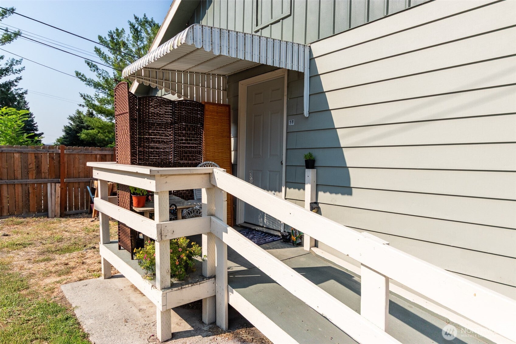 Tonasket, Washington, 98855, United States, ,Residential,For Sale,2001700