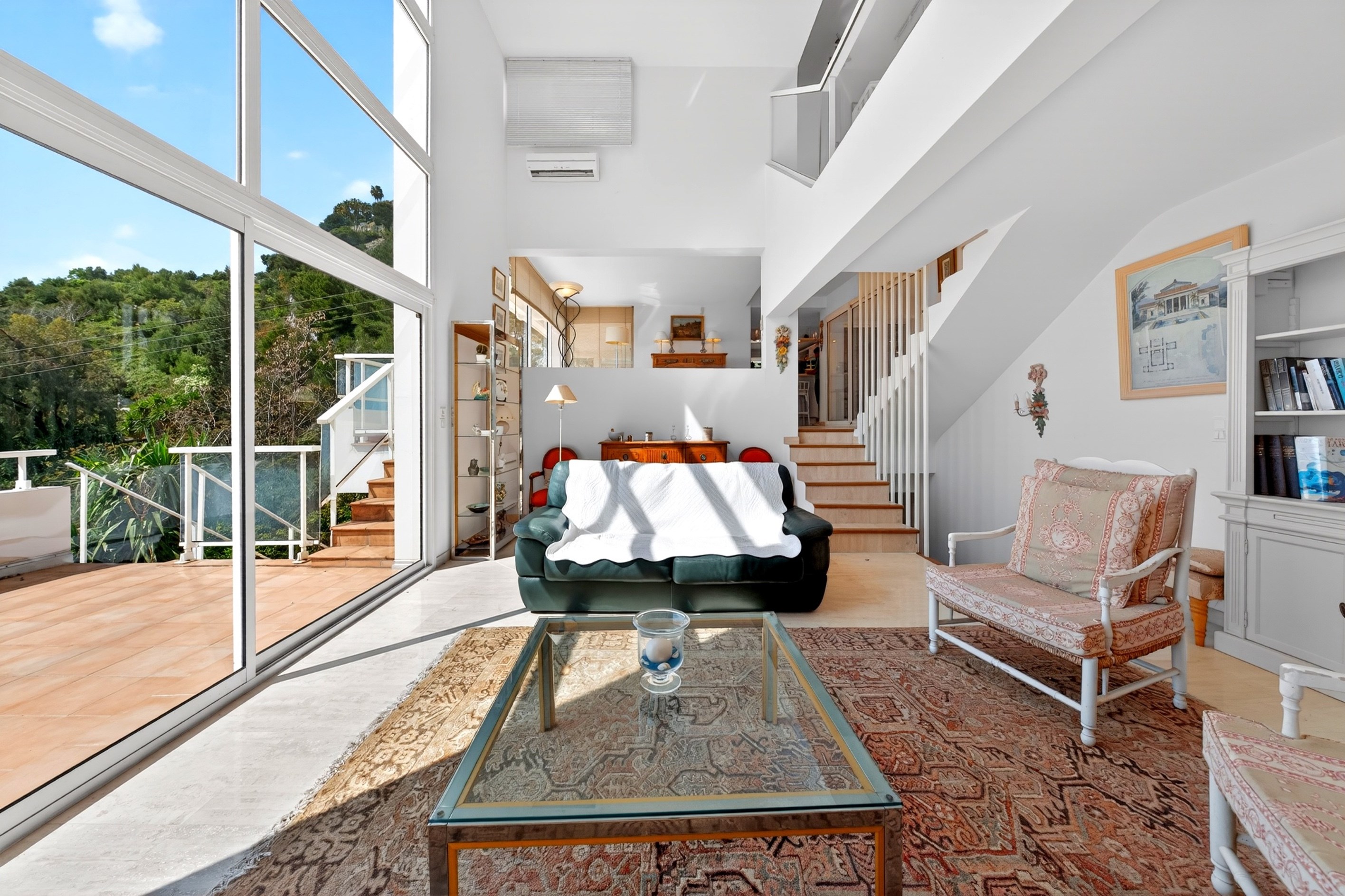  Sea view villa for sale in a private gated estate in Èze near Monaco - 物件實景