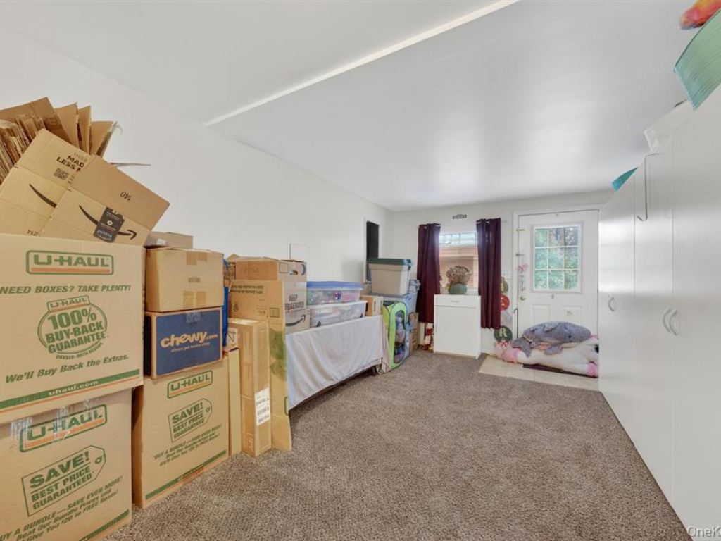Wappingers Falls, New York, 12590, United States, 4 Bedrooms Bedrooms, ,2 BathroomsBathrooms,Residential,For Sale,2049359