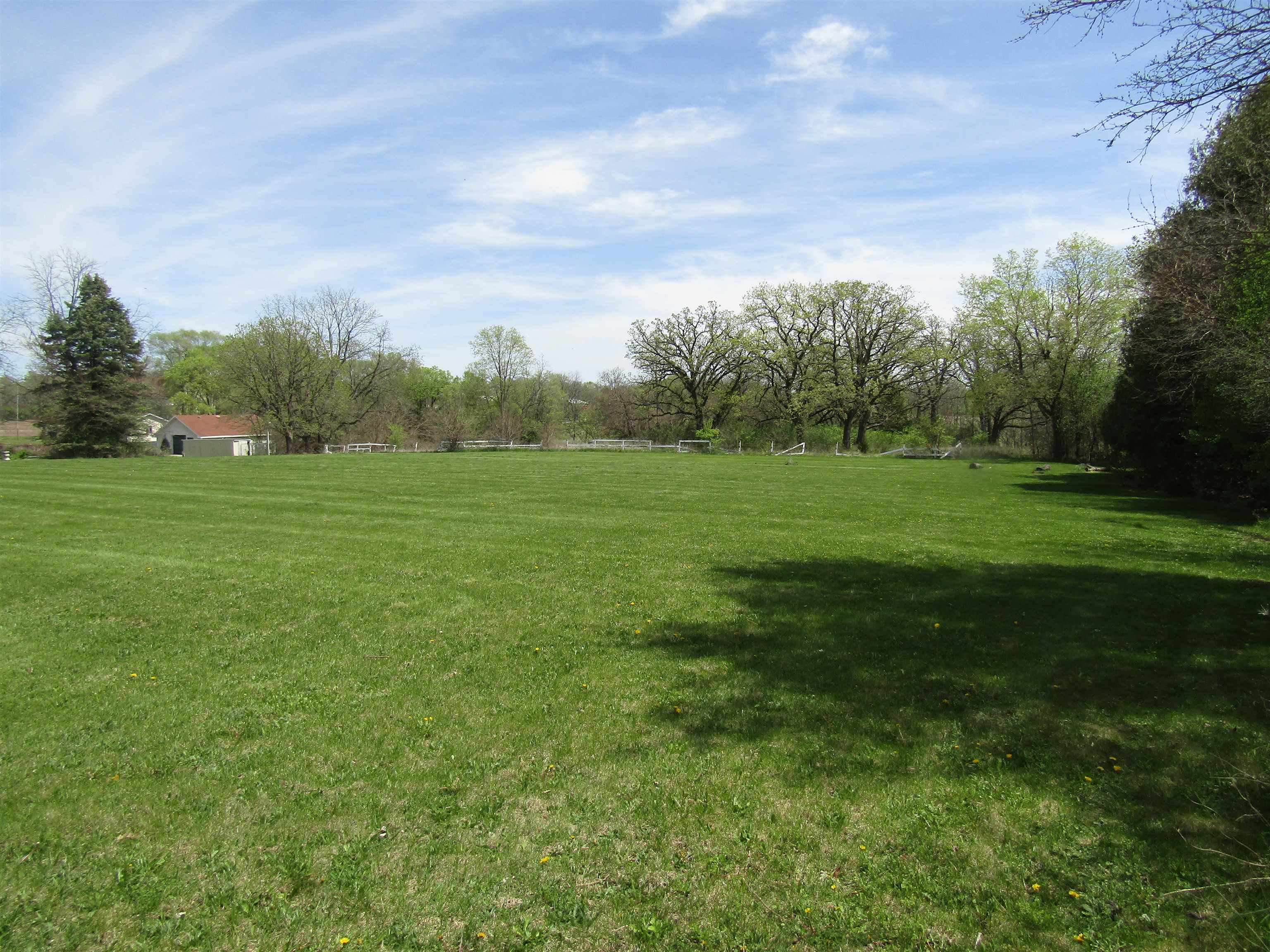 Beloit, Wisconsin, 53511, United States, 6 Bedrooms Bedrooms, ,5 BathroomsBathrooms,Residential,For Sale,1923330