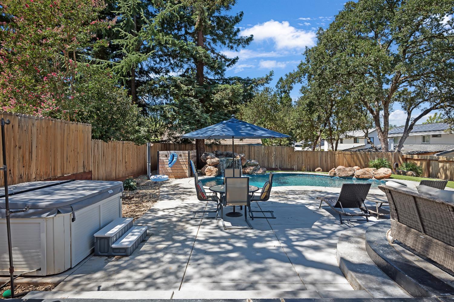 Cameron Park, California, 95682, United States, 4 Bedrooms Bedrooms, ,3 BathroomsBathrooms,Residential,For Sale,1942524
