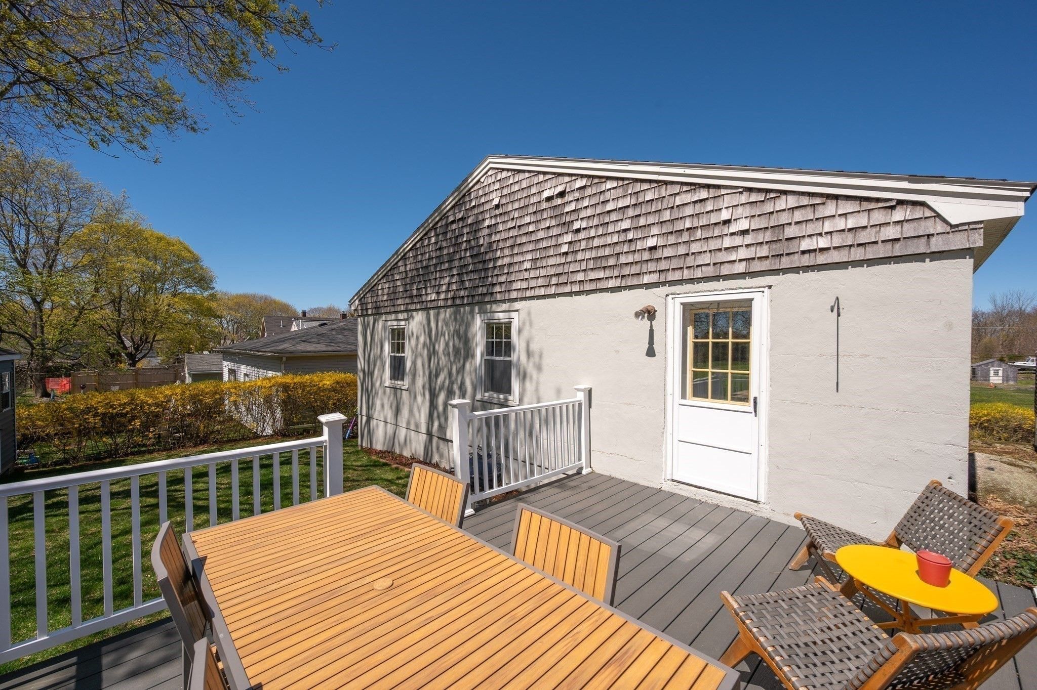  27 Gee Avenue, Gloucester, MA, 01930 - 物件實景
