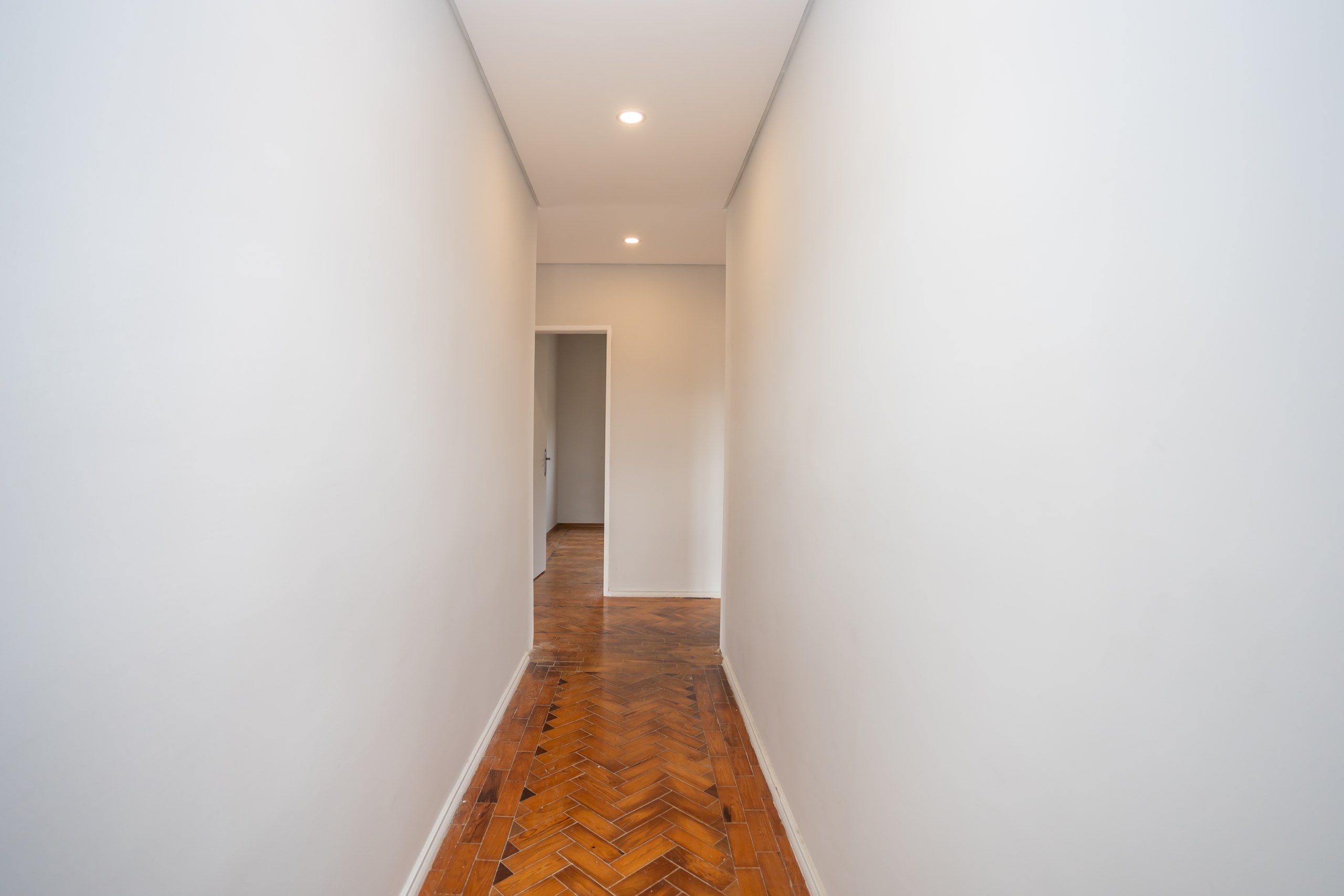 Loures, Lisbon, 2670-560, PT, 5 Bedrooms Bedrooms, ,3 BathroomsBathrooms,Residential,For Sale,1989673