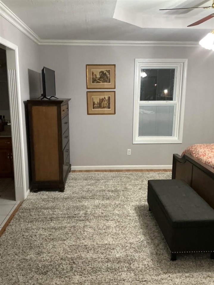 Glasgow, Kentucky, 42141, United States, 4 Bedrooms Bedrooms, ,3 BathroomsBathrooms,Residential,For Sale,1998420