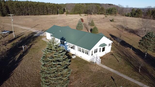Mesick, Michigan, 49668, United States, 3 Bedrooms Bedrooms, ,2 BathroomsBathrooms,Residential,For Sale,1992996