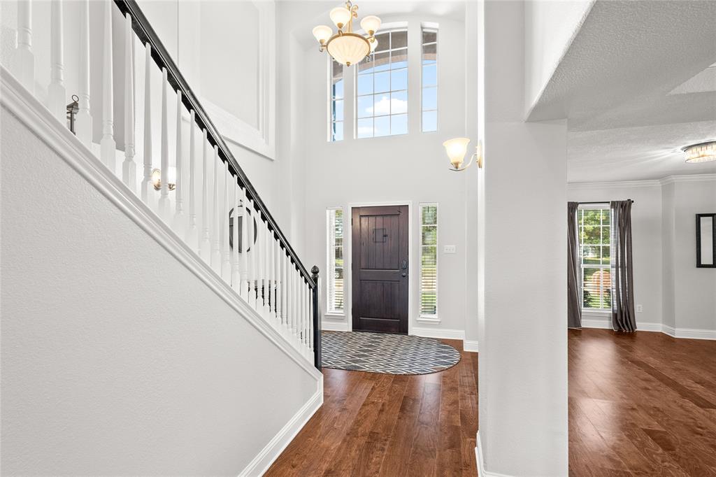 Denton, Texas, 76210, United States, 5 Bedrooms Bedrooms, ,3 BathroomsBathrooms,Residential,For Sale,1972740