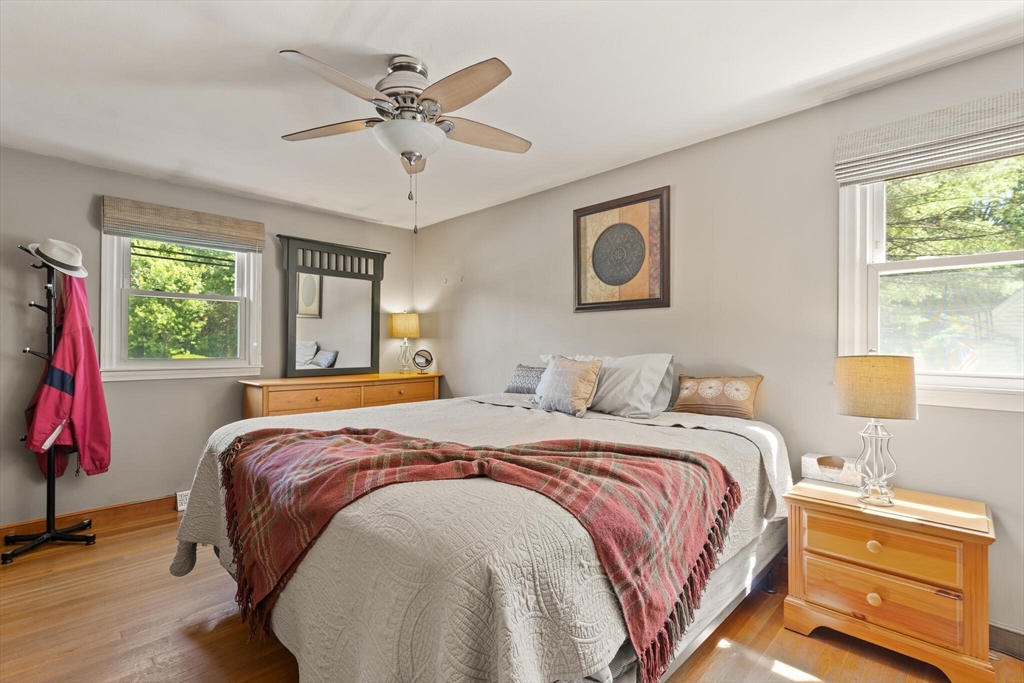 Mansfield, Massachusetts, 02048, United States, 3 Bedrooms Bedrooms, ,1 BathroomBathrooms,Residential,For Sale,1926255