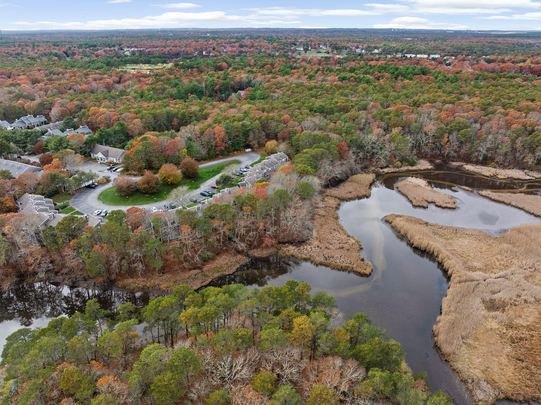Mashpee, Massachusetts, 02649, United States, 2 Bedrooms Bedrooms, ,2 BathroomsBathrooms,Residential,For Sale,1992940