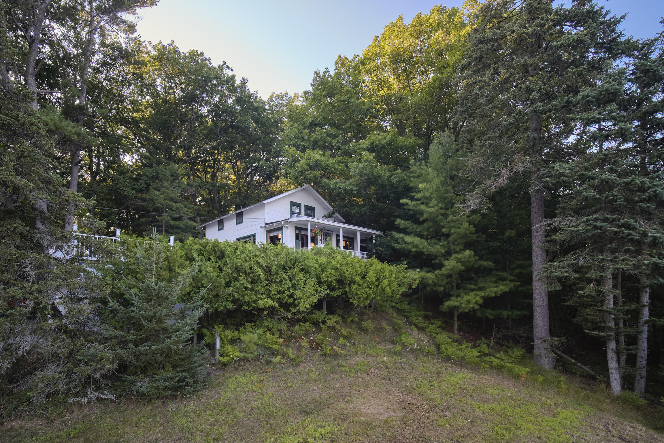 Onekama, Michigan, 49675, United States, 3 Bedrooms Bedrooms, ,3 BathroomsBathrooms,Residential,For Sale,1914171