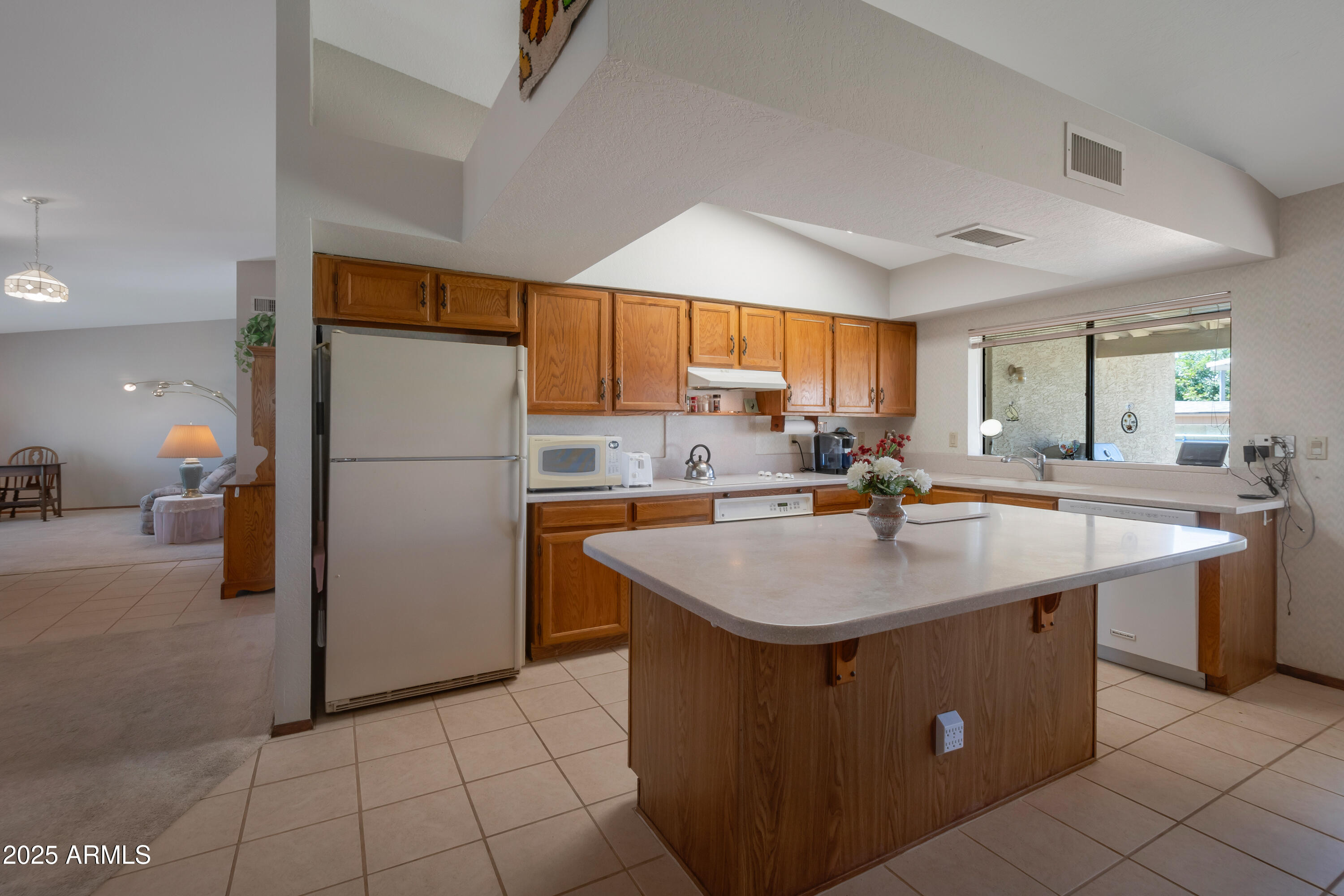 Phoenix, Arizona, 85027, United States, 3 Bedrooms Bedrooms, ,Residential,For Sale,1875715